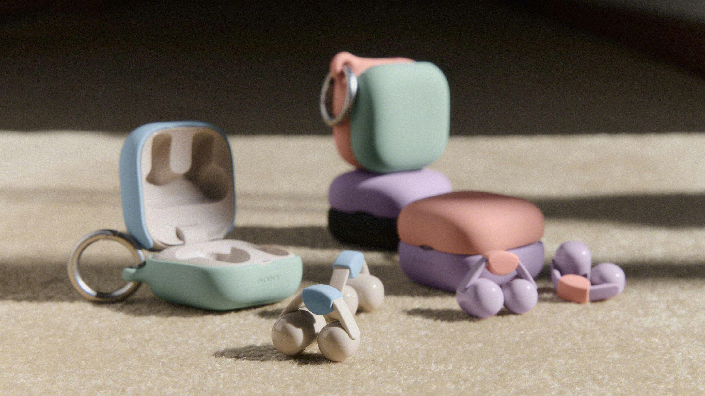 Erhältlich sind die Kopfhörer noch ab Jänner 2026 in den Farben Greige, Schwarz, Lavendel und Grün zum Preis von 199,99 Euro.