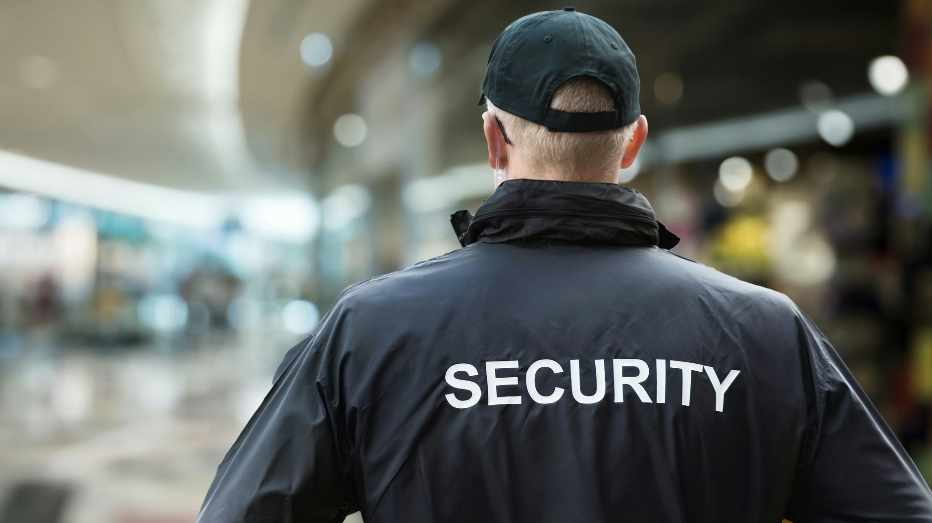 Heute.at - Nach Messer-Attacke – Asylheim-Security kostet 75.000 €