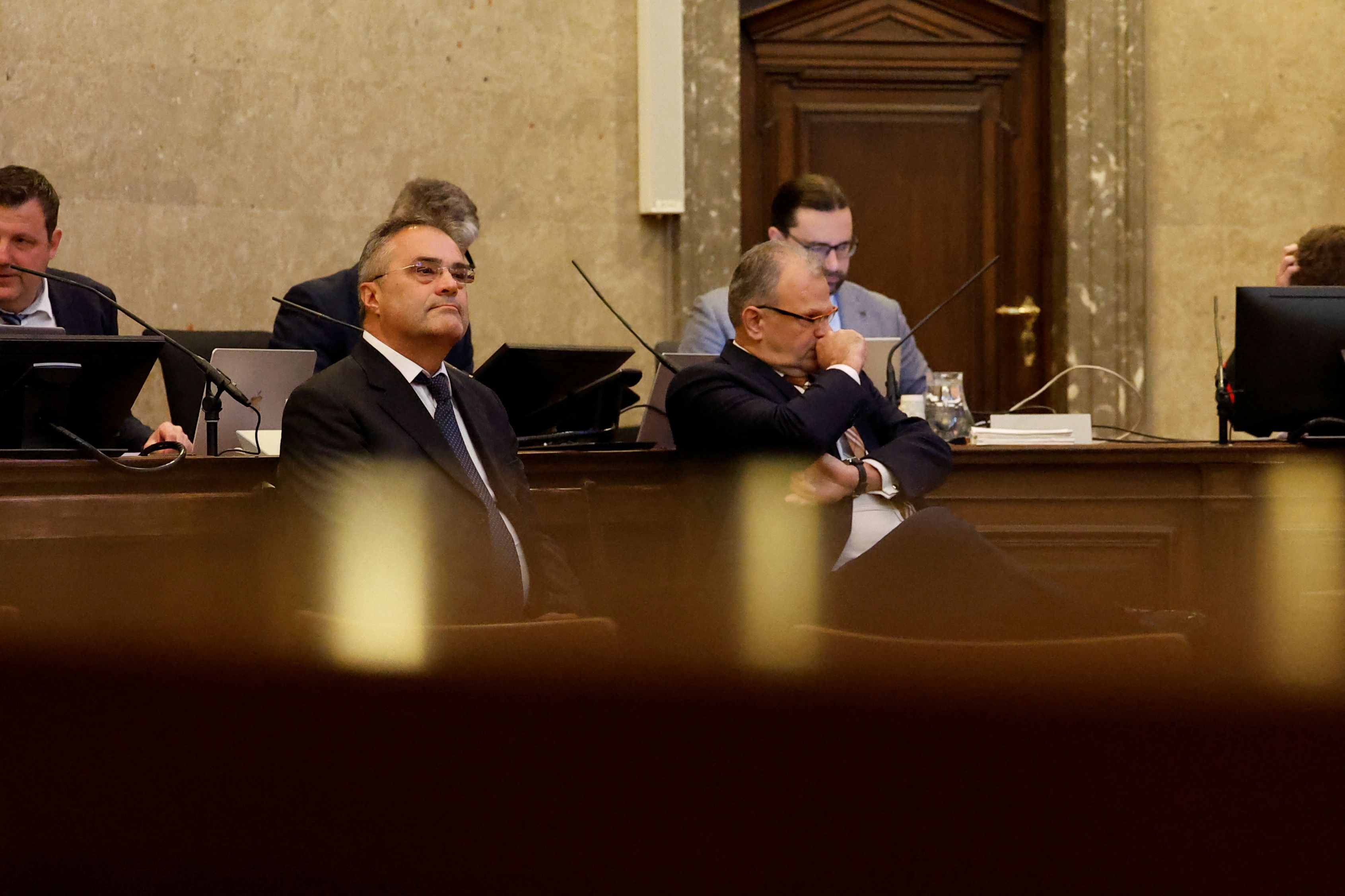 Egisto Ott (links) muss am Donnerstag vor Gericht.