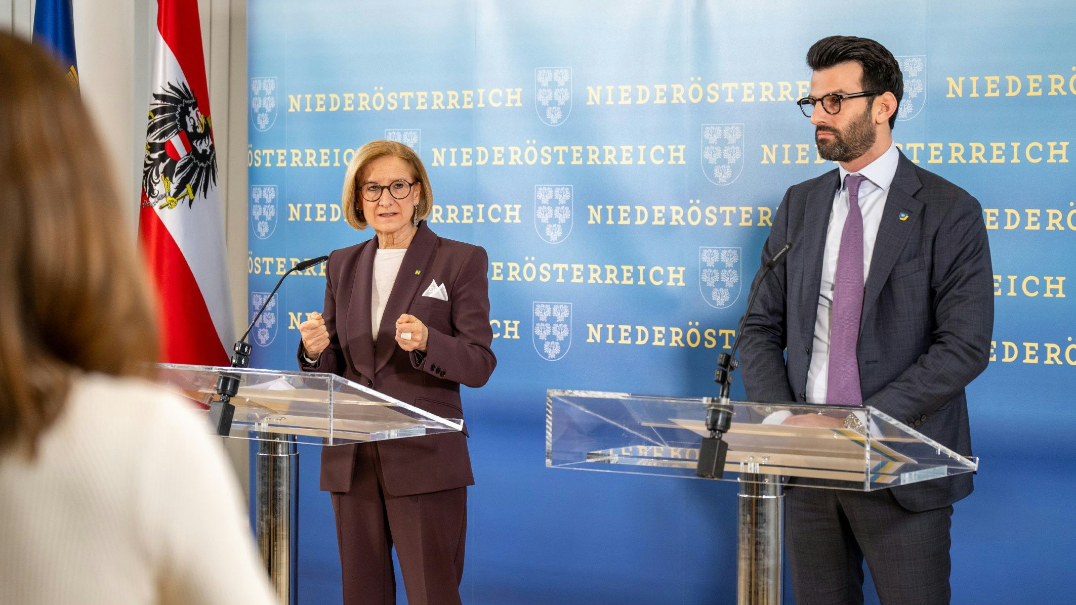 Landeshauptfrau Johanna Mikl-Leitner und LH-Stellvertreter Udo Landbauer stellten bei einer Pressekonferenz die Beobachtungsstelle Radikaler Islam vor.