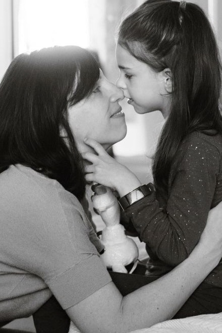 Mila und ihre Mutter Julia Vitarello: Das Mädchen starb mit Zehn an den Folgen eines seltenen Gendefekts. Doch ihr Tod könnte nun Tausenden anderen Kindern das Leben retten