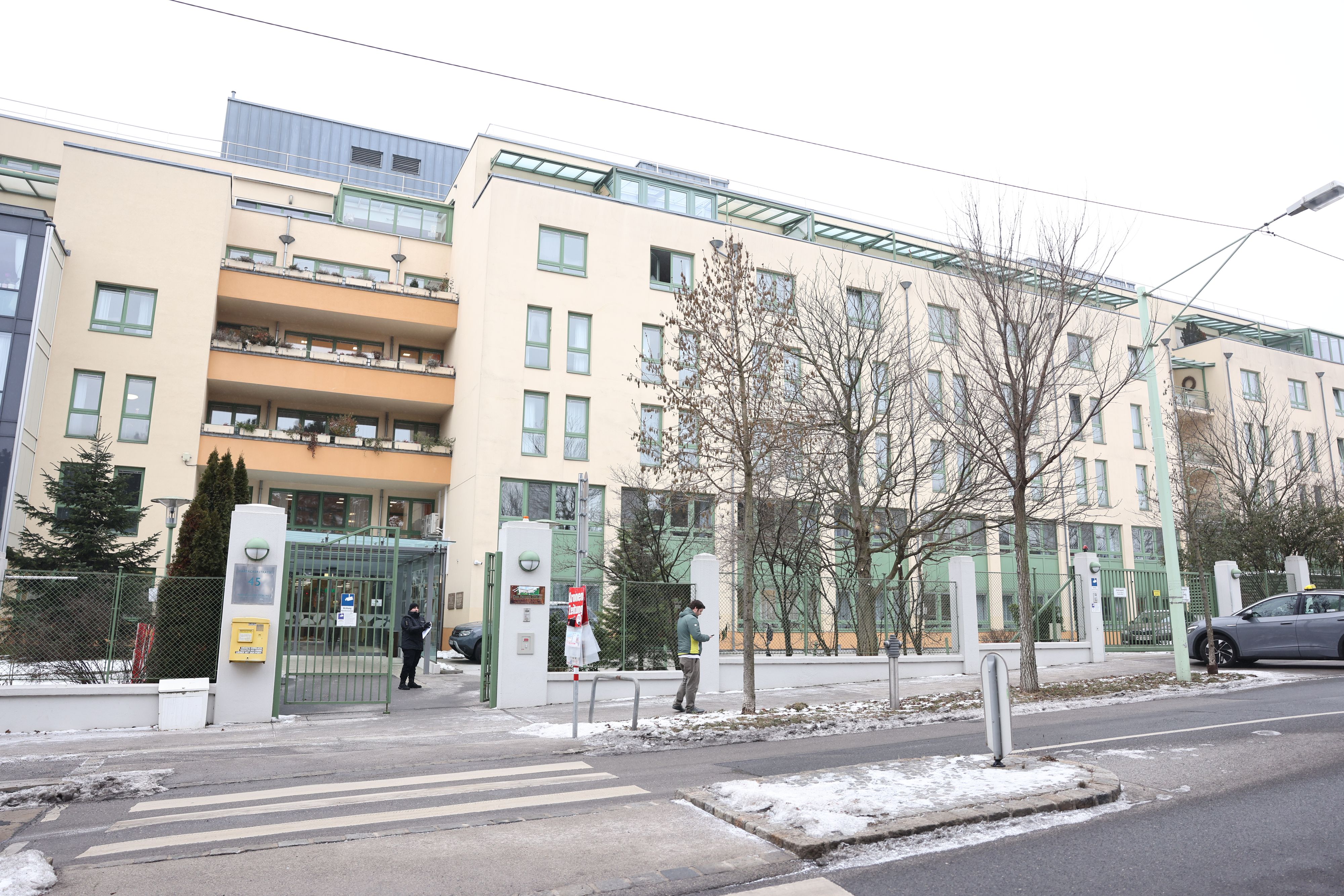 Hier starb die 87-Jährige: Nach dem Mordfall in dieser privaten Seniorenresidenz in Wien-Döbling weist das Heim Berichte über weitere Todesfälle zurück und droht Medien mit rechtlichen Schritten.