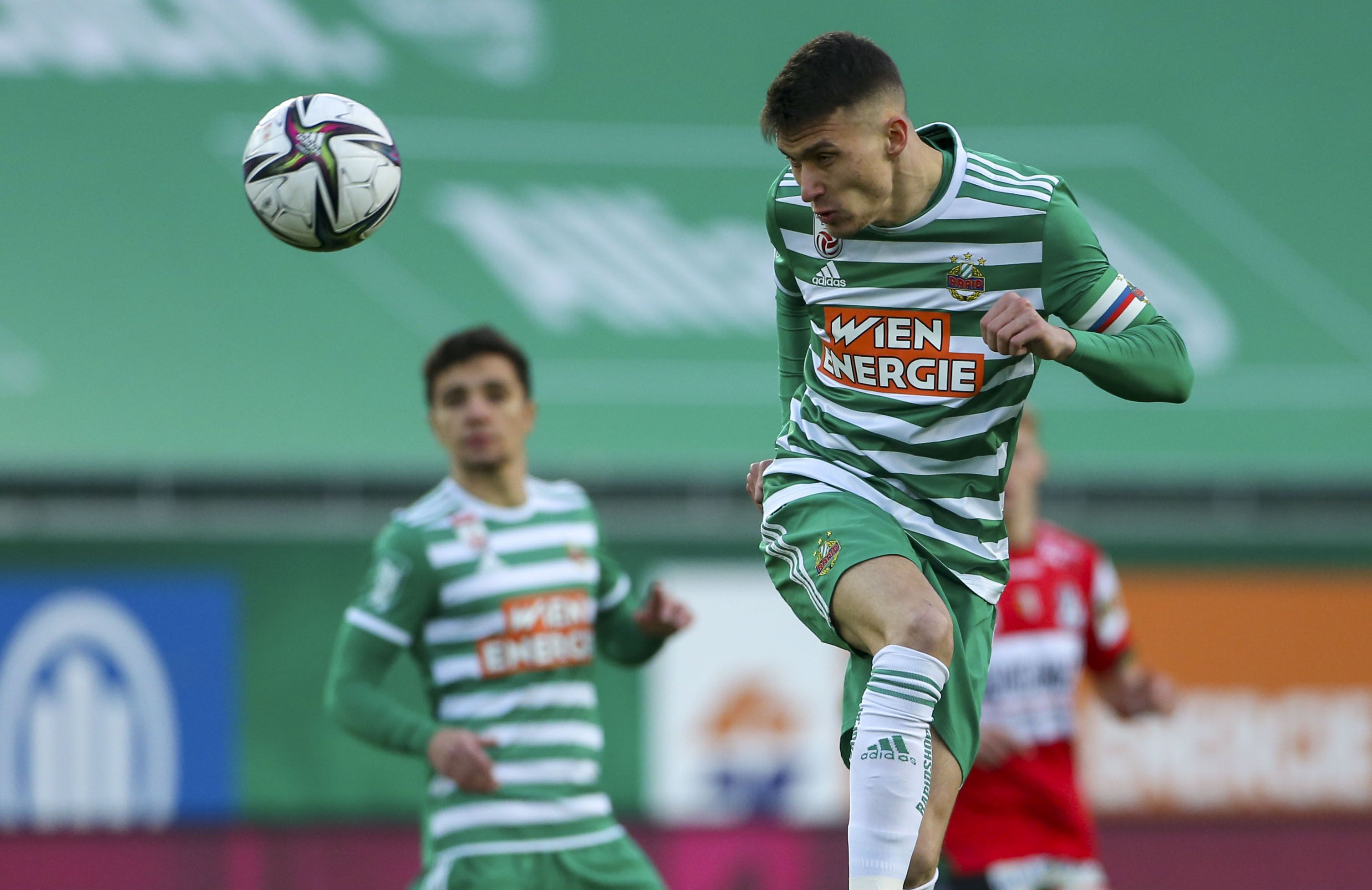 Dejan Ljubicic im Jahr 2021 im Rapid-Trikot.