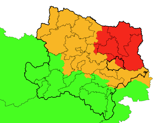Warnstufe Rot wegen gefährlichem Glatteisregen.