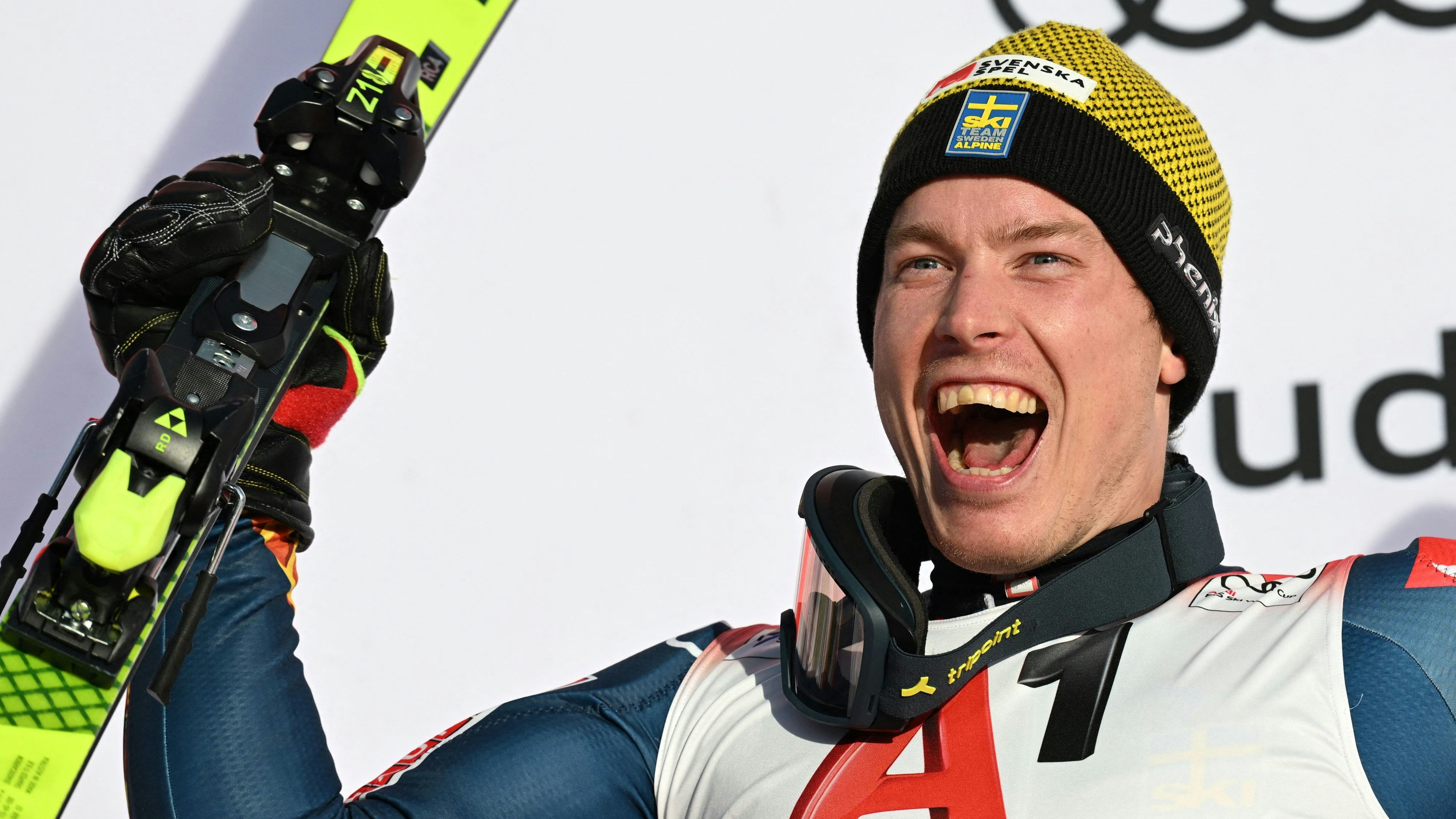 Heute.at - Ski-Ass enthüllt vor Kitz-Start süße Baby-News