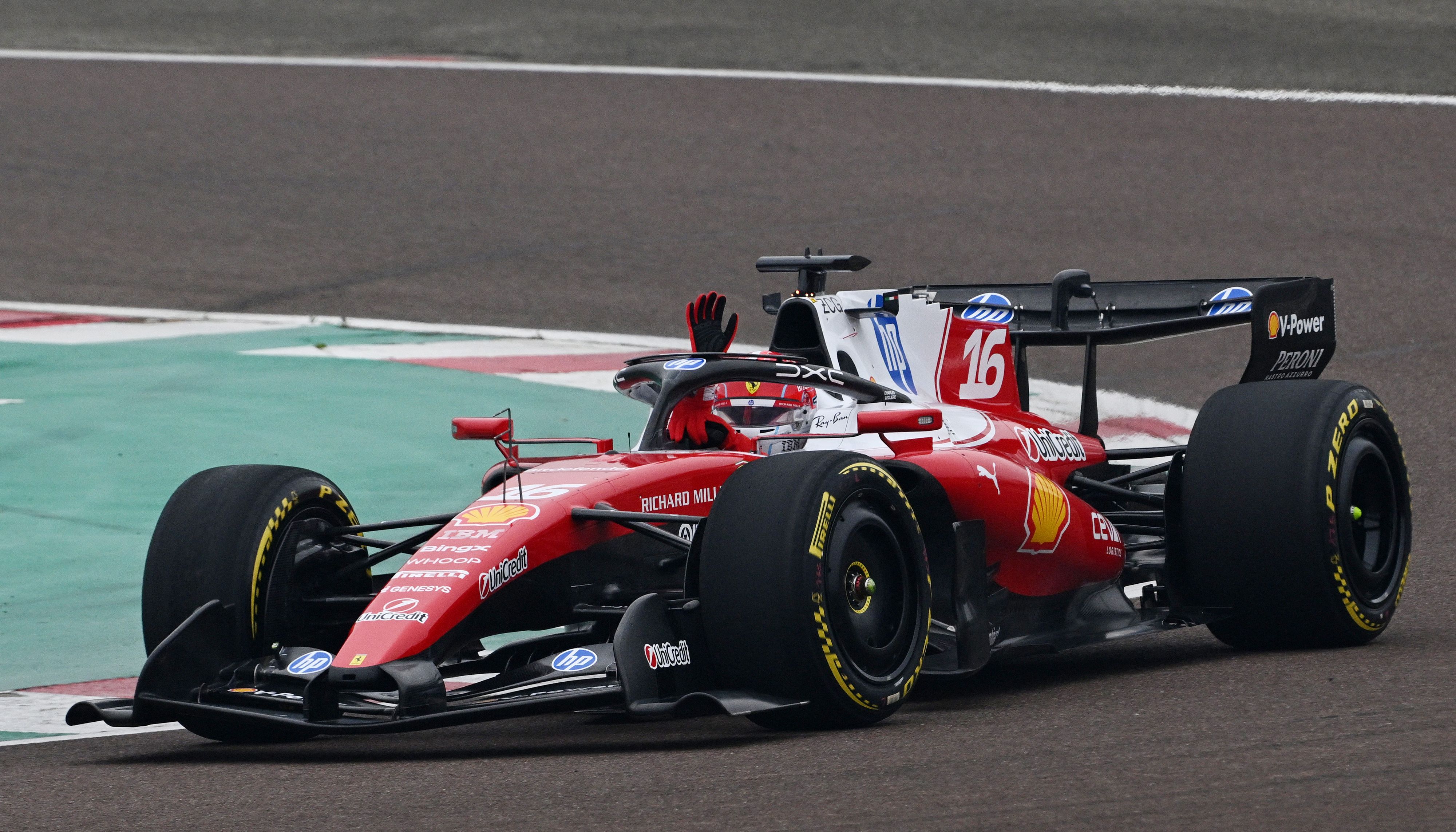 Die erste Ausfahrt des neuen SF-26 auf der Ferrari-Rennstrecke von Fiorano. 