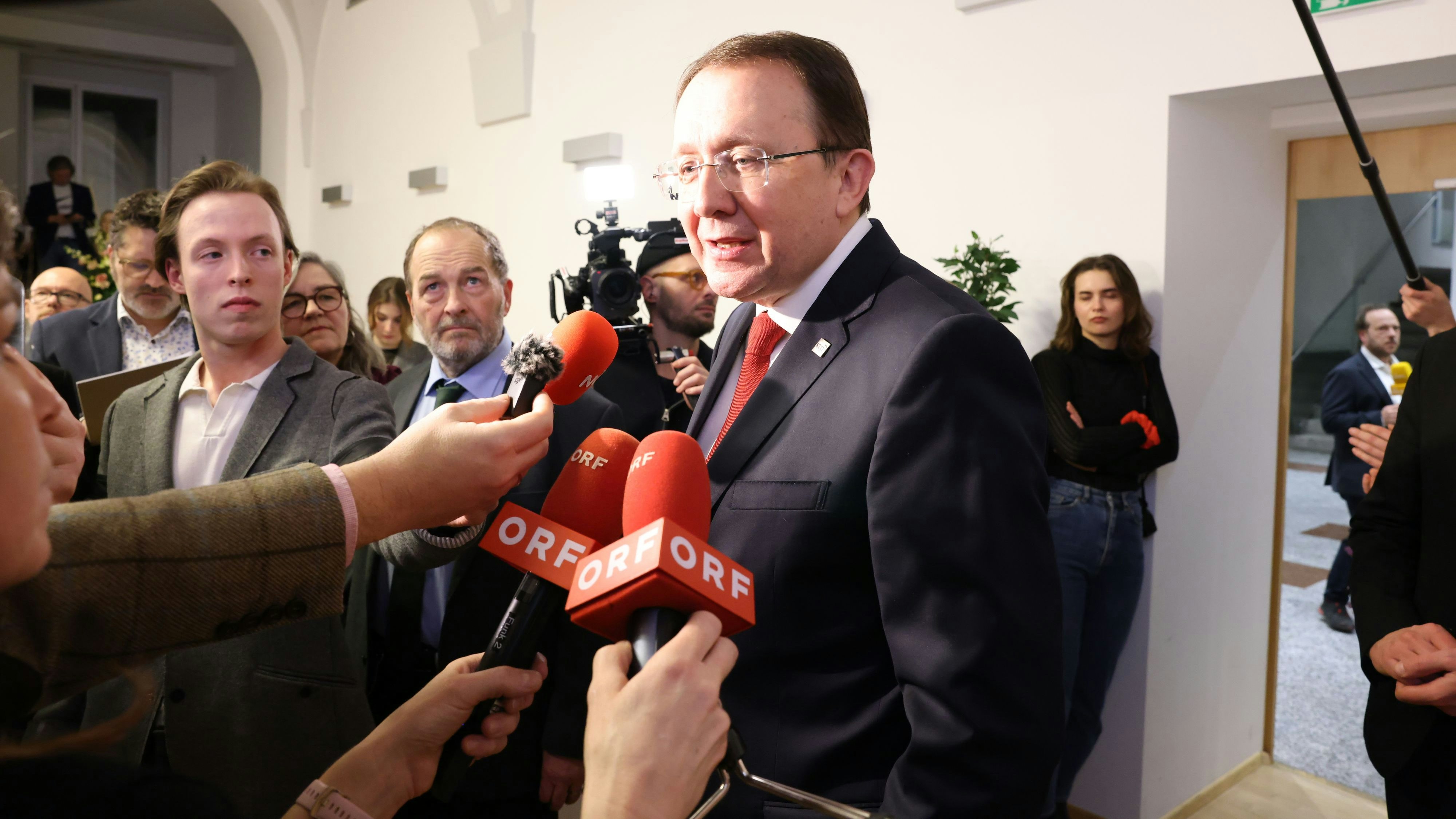 Heute.at - Nach Wahl-Debakel in St. Pölten – SPÖ auf Brautschau