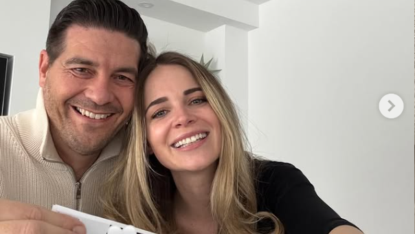 Norbert Oberhauser und seine Julia erwarten Zwillinge