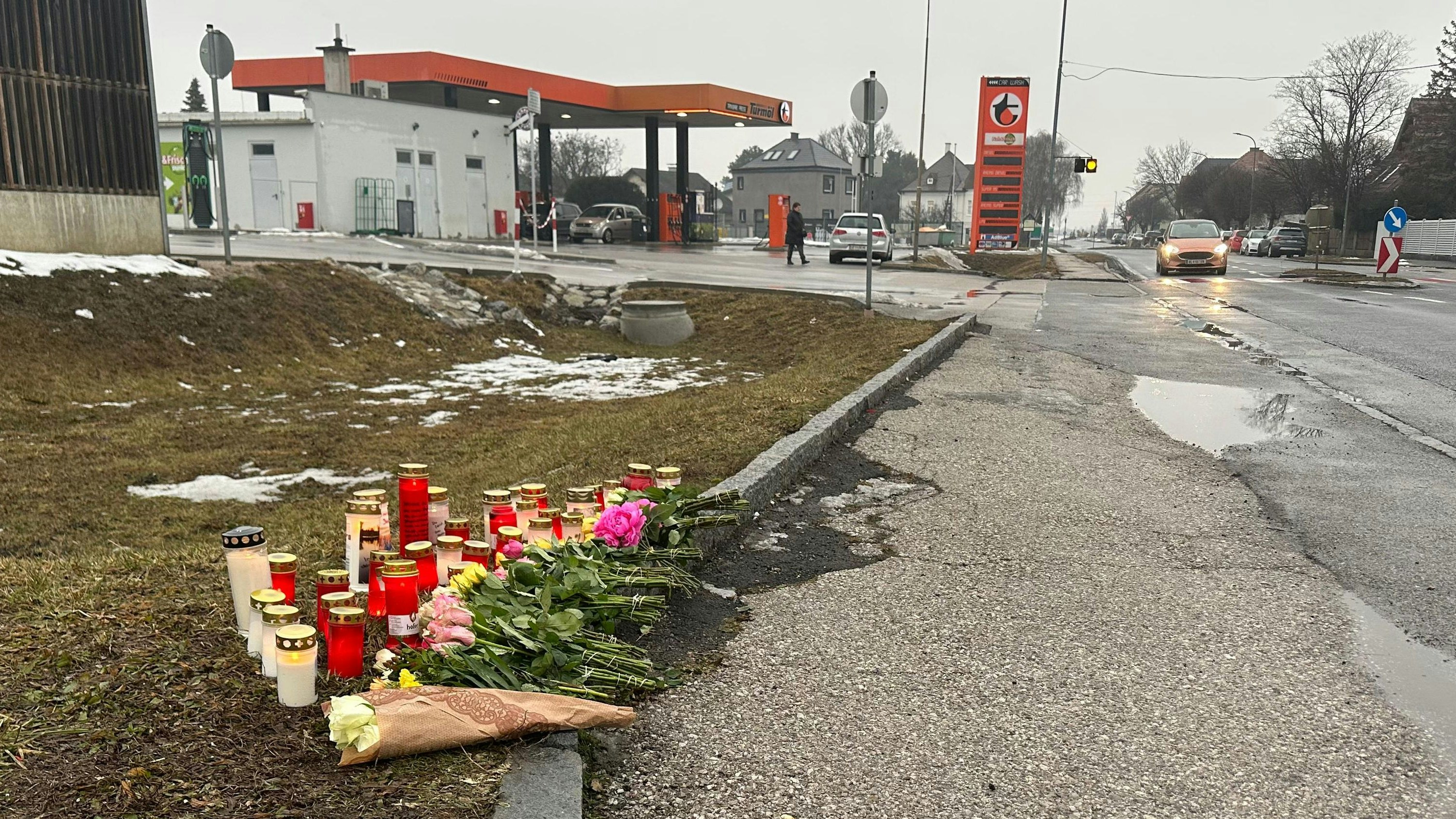 Heute.at - Große Trauer nach tödlichem Unfall in Leopoldsdorf