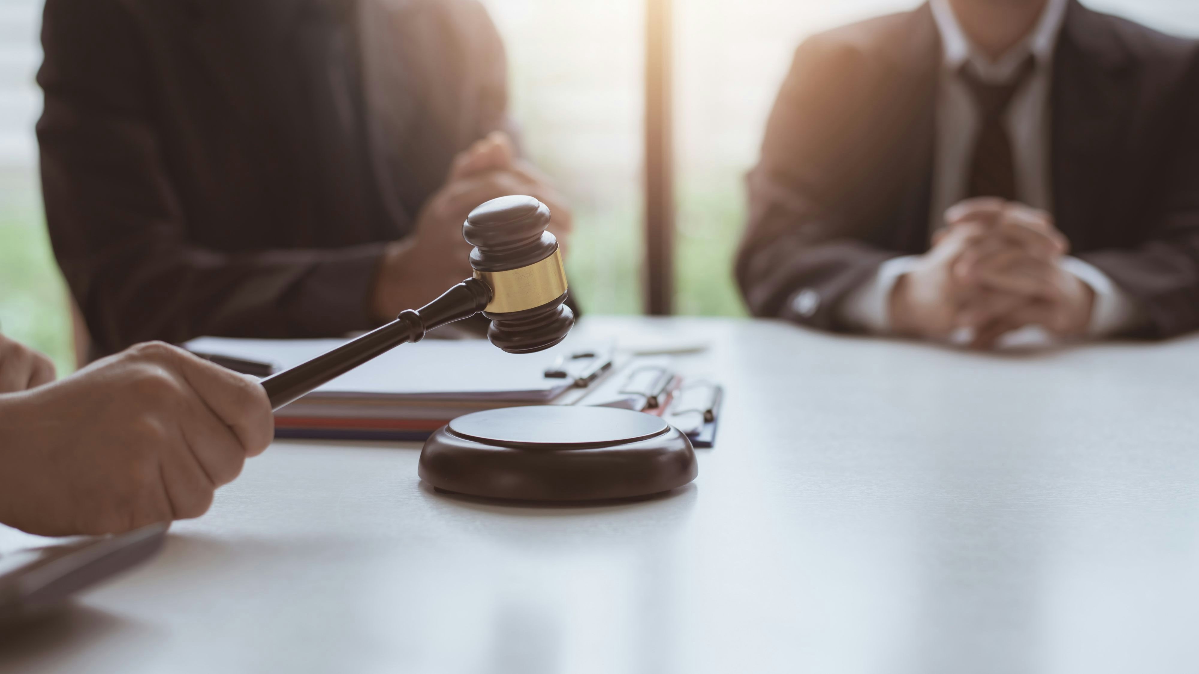 Heute.at - Drogendealer brutal misshandelt – Syrer vor Gericht