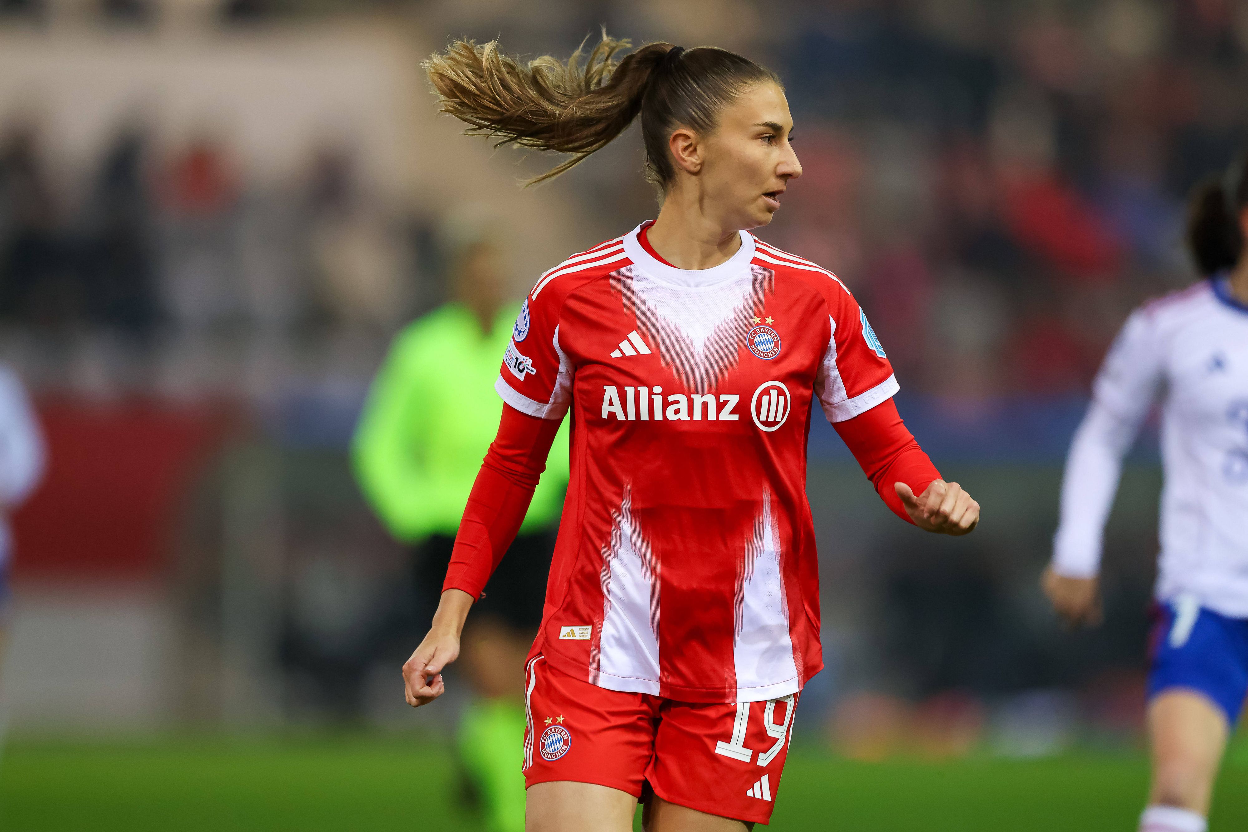 Bayern-Star Katharina Naschenweng