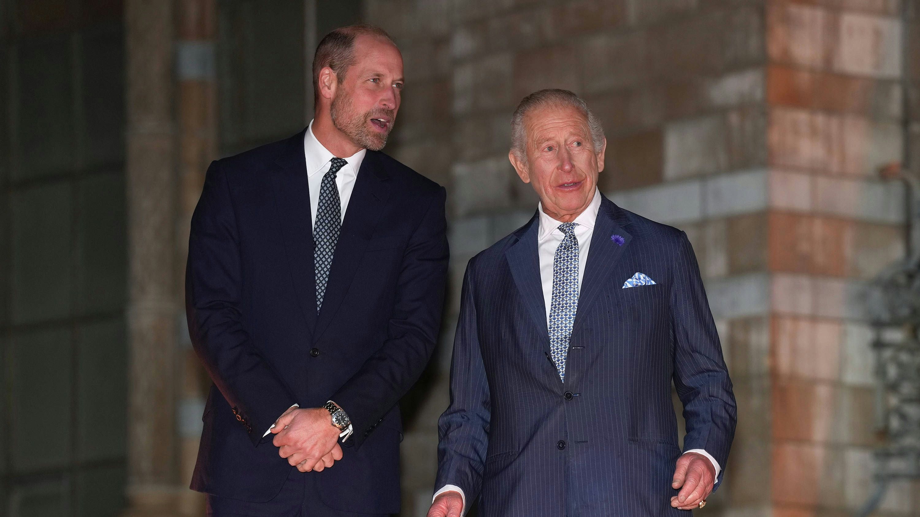 Heute.at - Woher das Geld? William prüft jetzt Konten von Cousinen