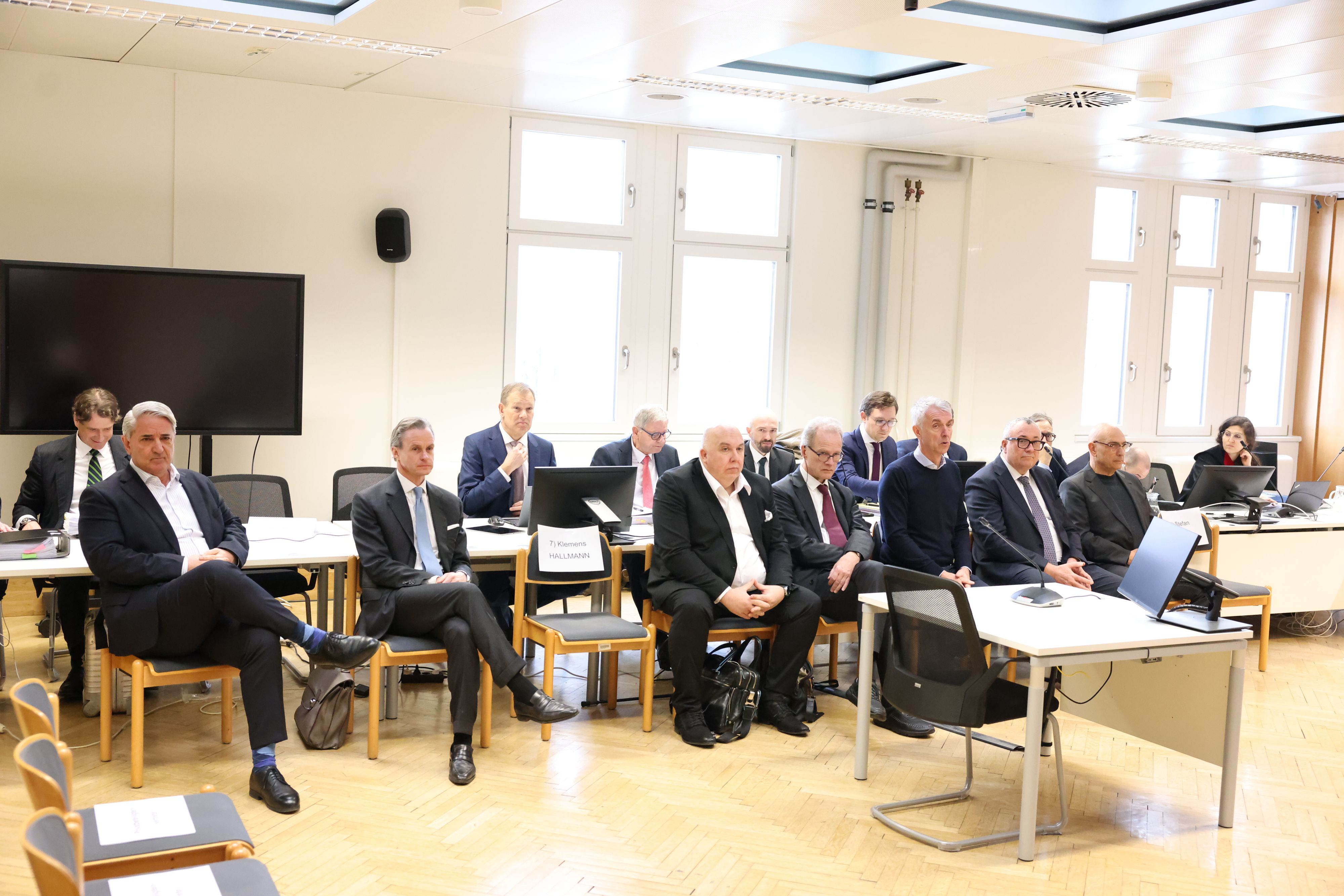 Die Angeklagten vor Gericht in Wien.