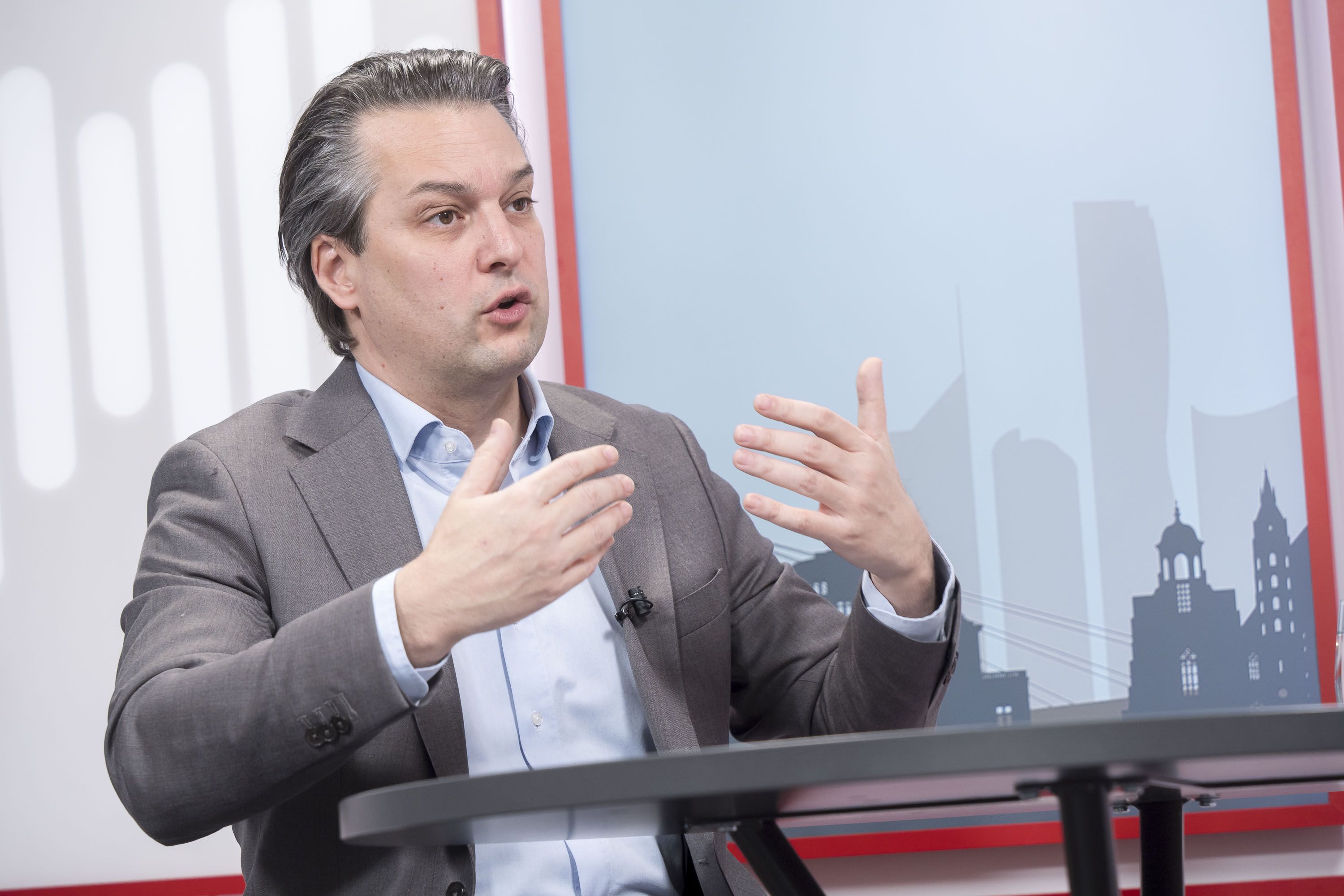 FPÖ-Stadtrat Dominik Nepp im Studio-Talk mit <em>