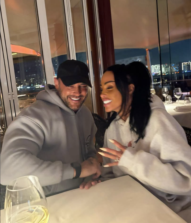 Katie Price hat überraschend Lee Andrews geheiratet - sie kannte ihn erst einige Tage.