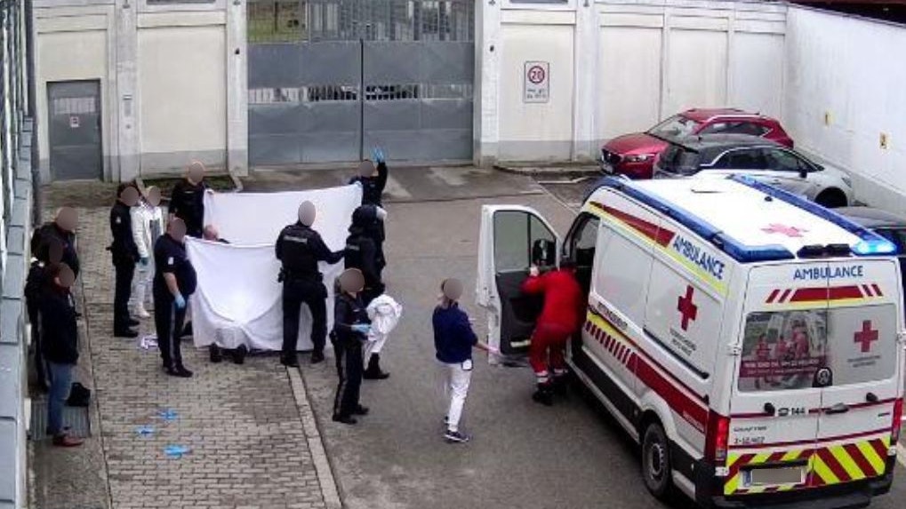 Heute.at - Toter Häftling – das Zellen-Video ist verschwunden