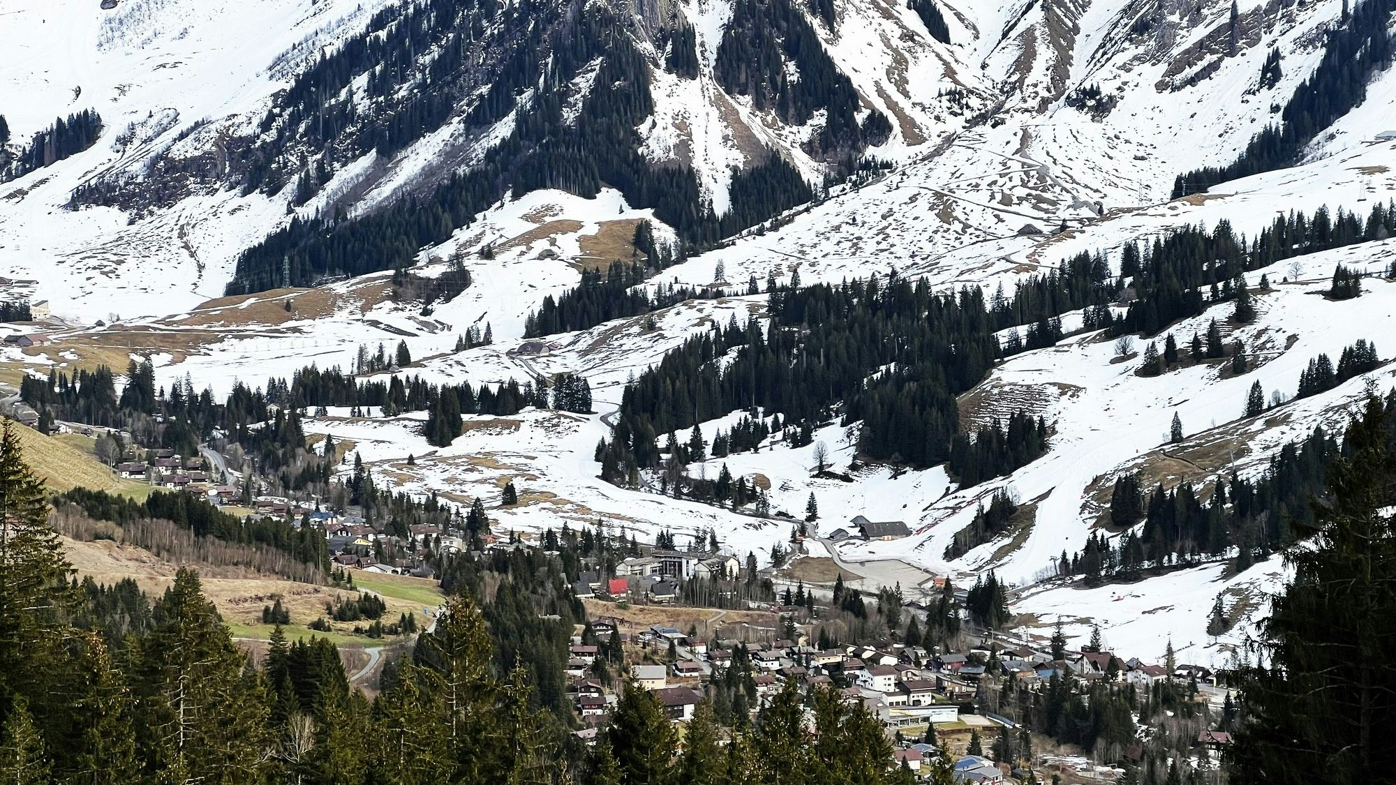 Heute.at - Verrückt – Forscher wollen Erdbeben in Alpen auslösen