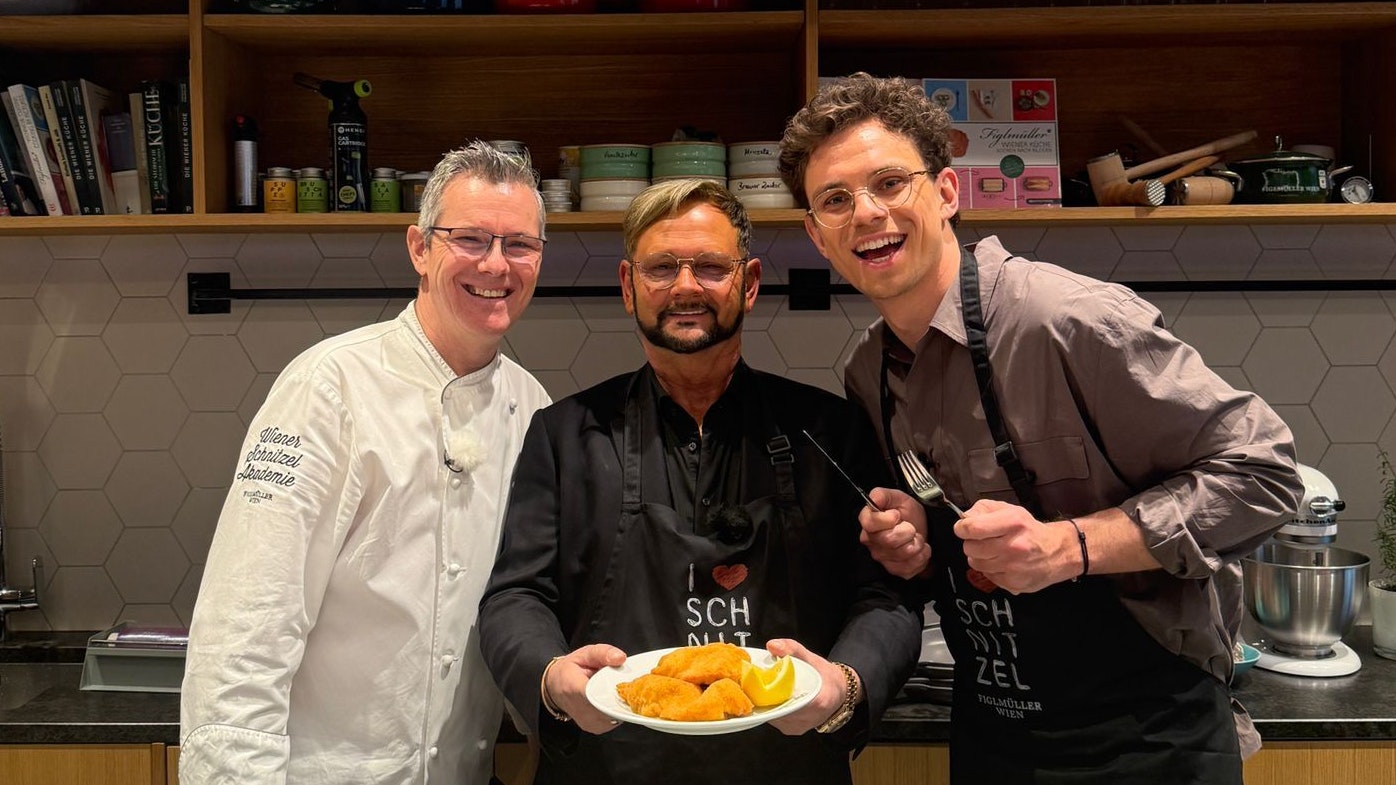 Heute.at - Kamrad wagt sich an den Herd: Könnte Desaster werden