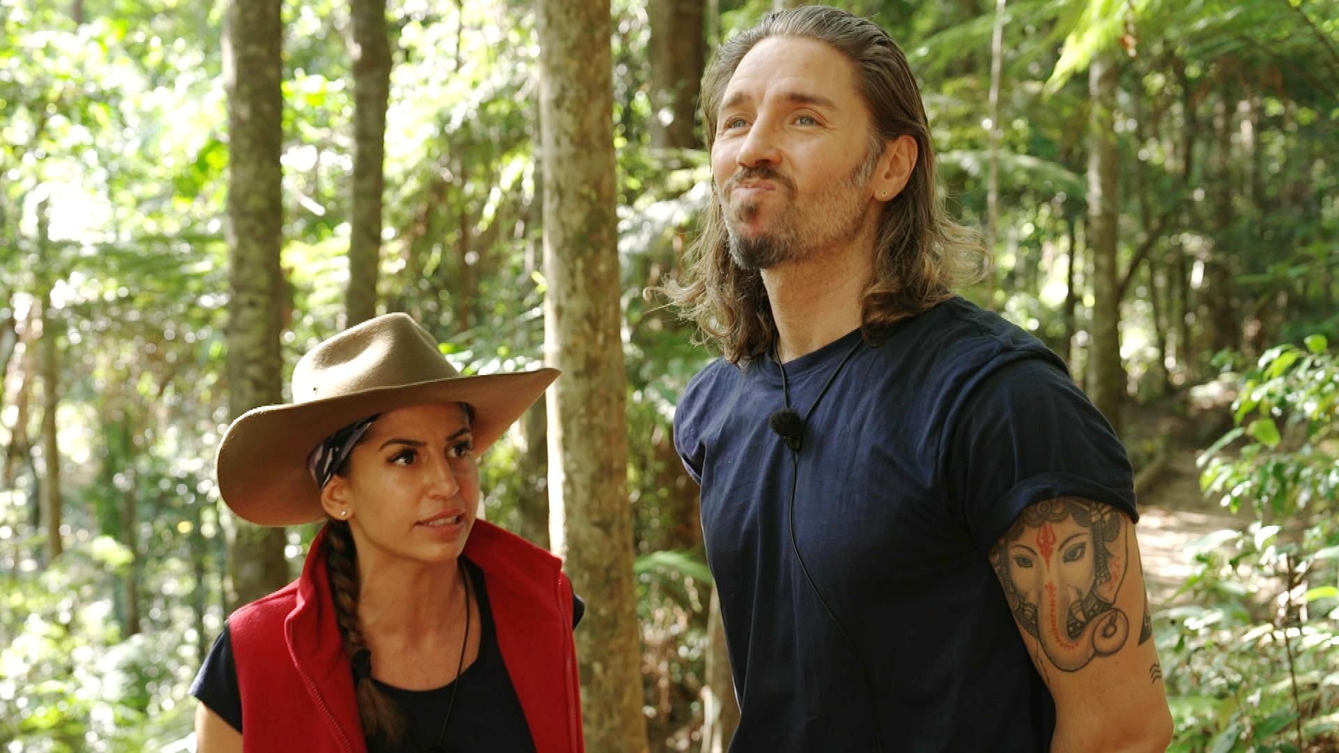 Gil hängt Eva zumindest in Sachen Gage komplett ab. Wenn es um das Mundwerk geht, eher nicht...