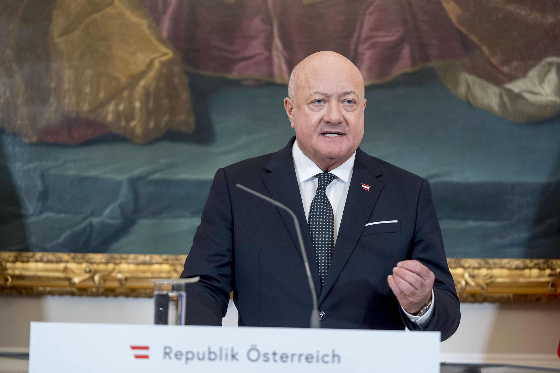 Bundeskanzler Christian Stocker propagiert 