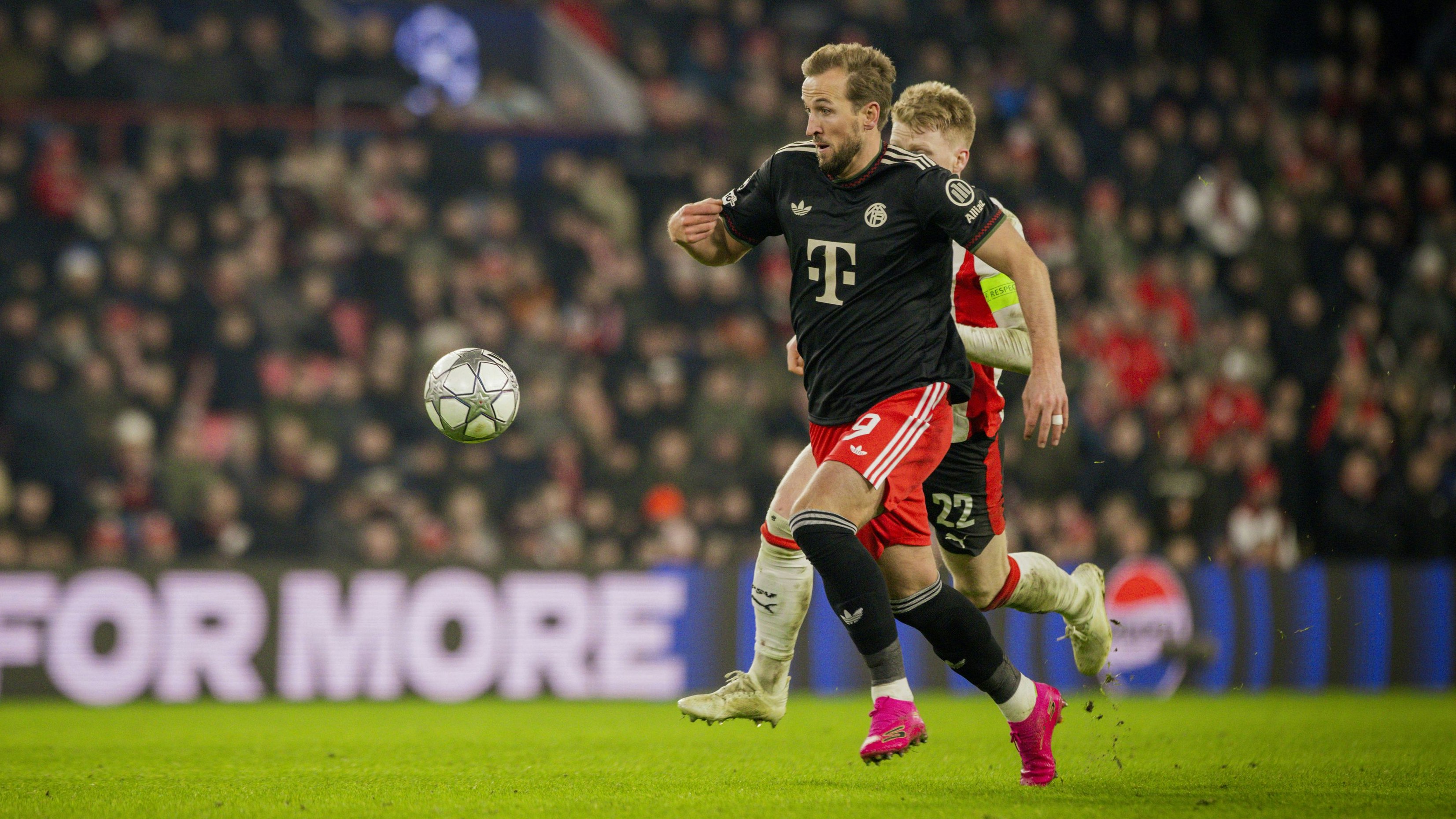 Heute.at - Wegen UEFA-Regel: Bayern spielen in Tormann-Hosen