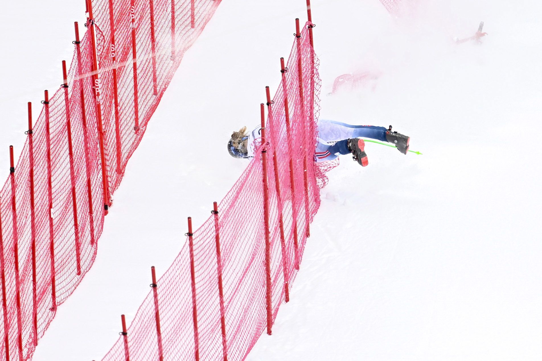 Heute.at - Abfahrt in Crans Montana nach Sturz-Drama abgebrochen