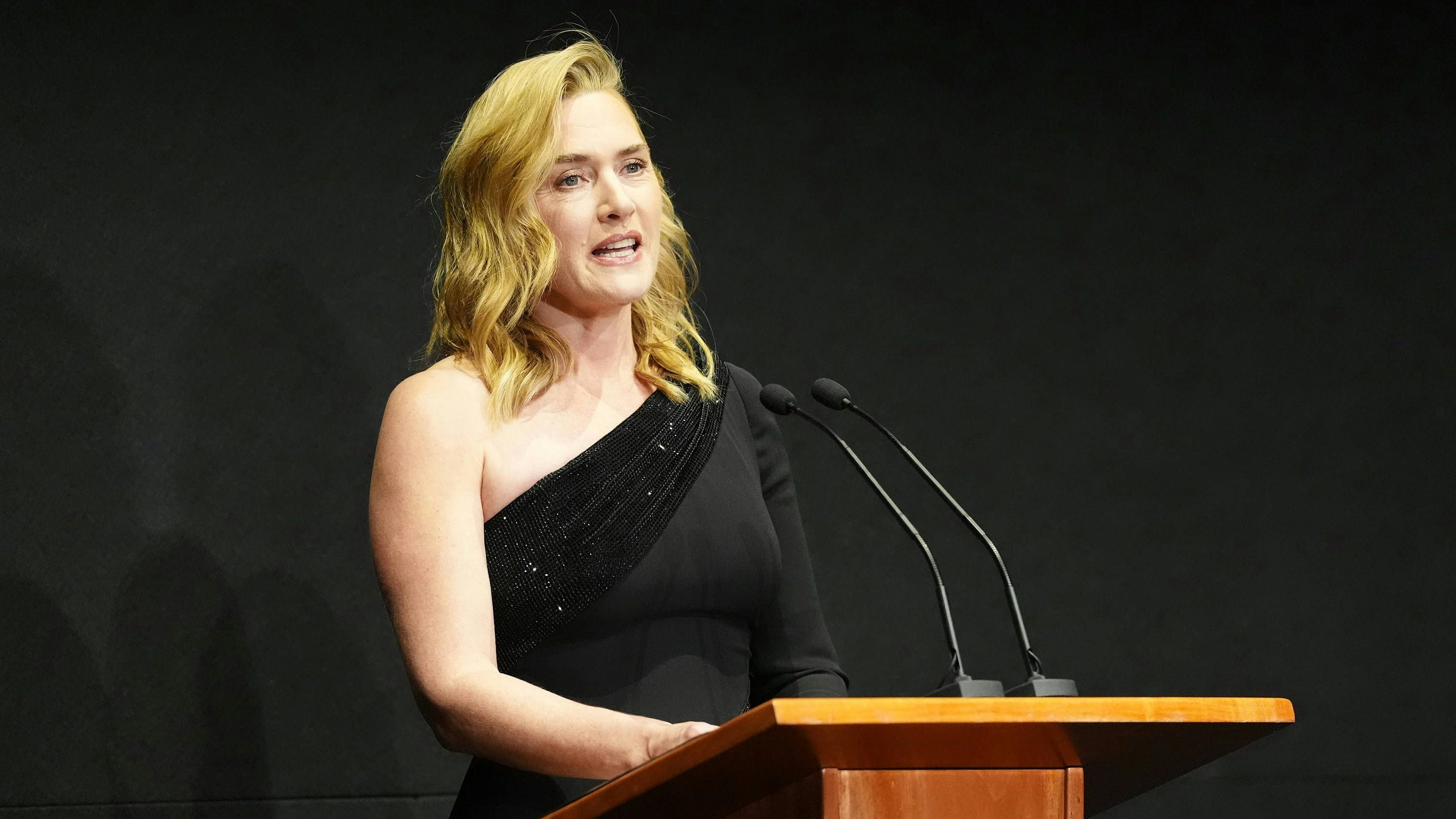 Kate Winslet hielt eine Rede bei der Premiere der Doku "Finding Harmony: A King’s Vision".