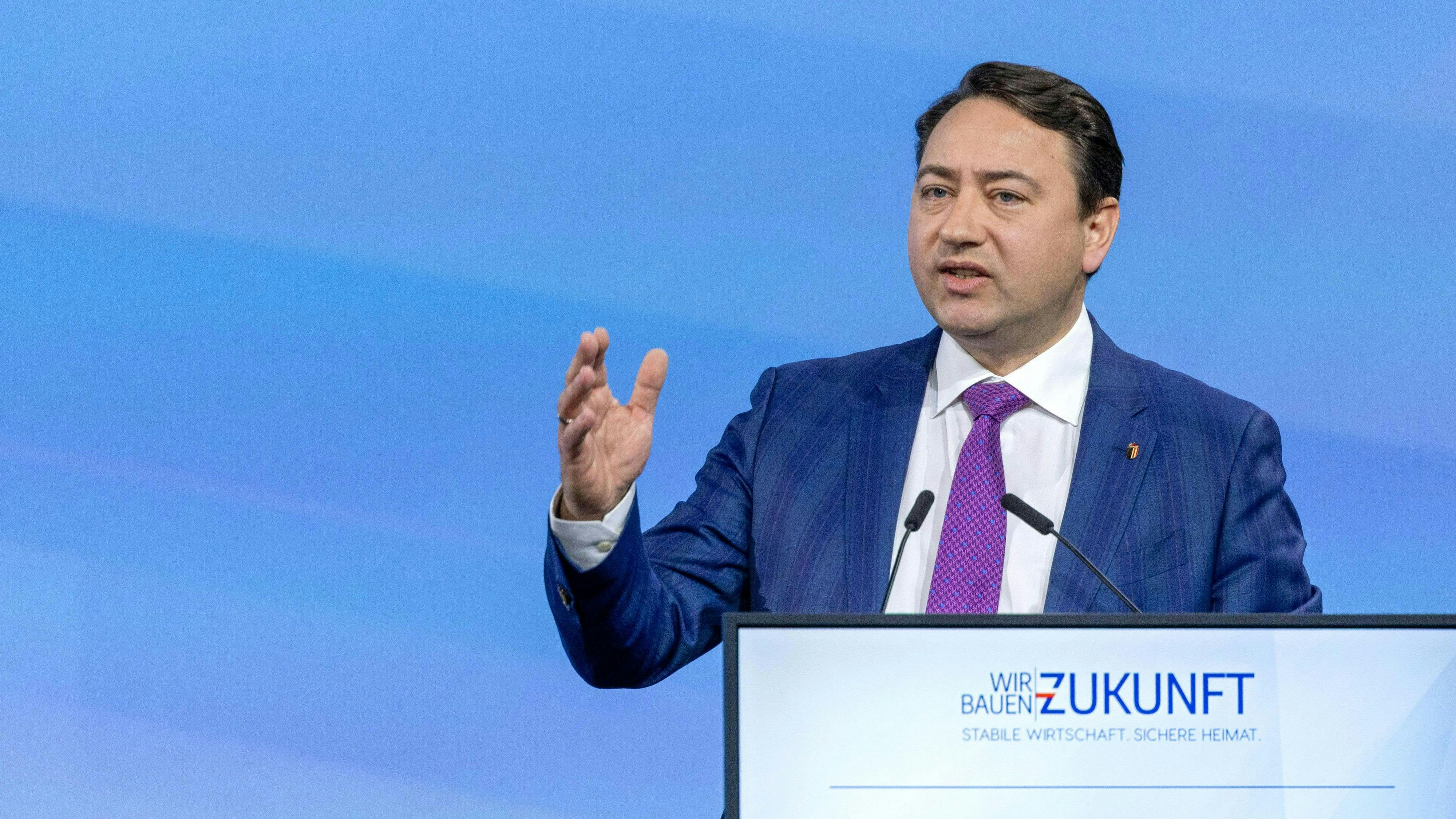 Heute.at - Omas gegen Rechts gewinnen vor Gericht gegen FPÖ-Chef