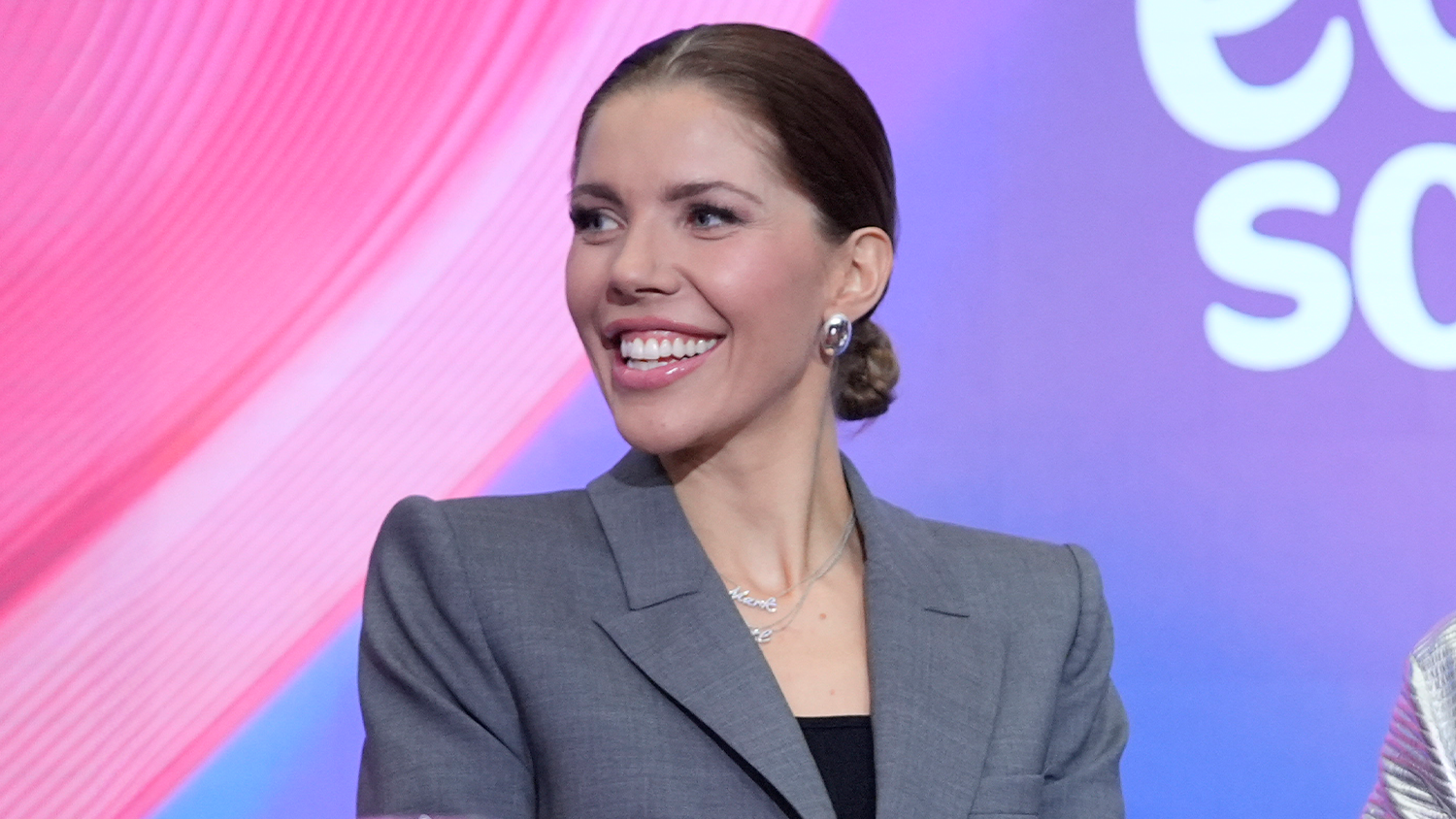 Heute.at - Neue Liebes-Kette! Ihn trägt Swarovski um den Hals