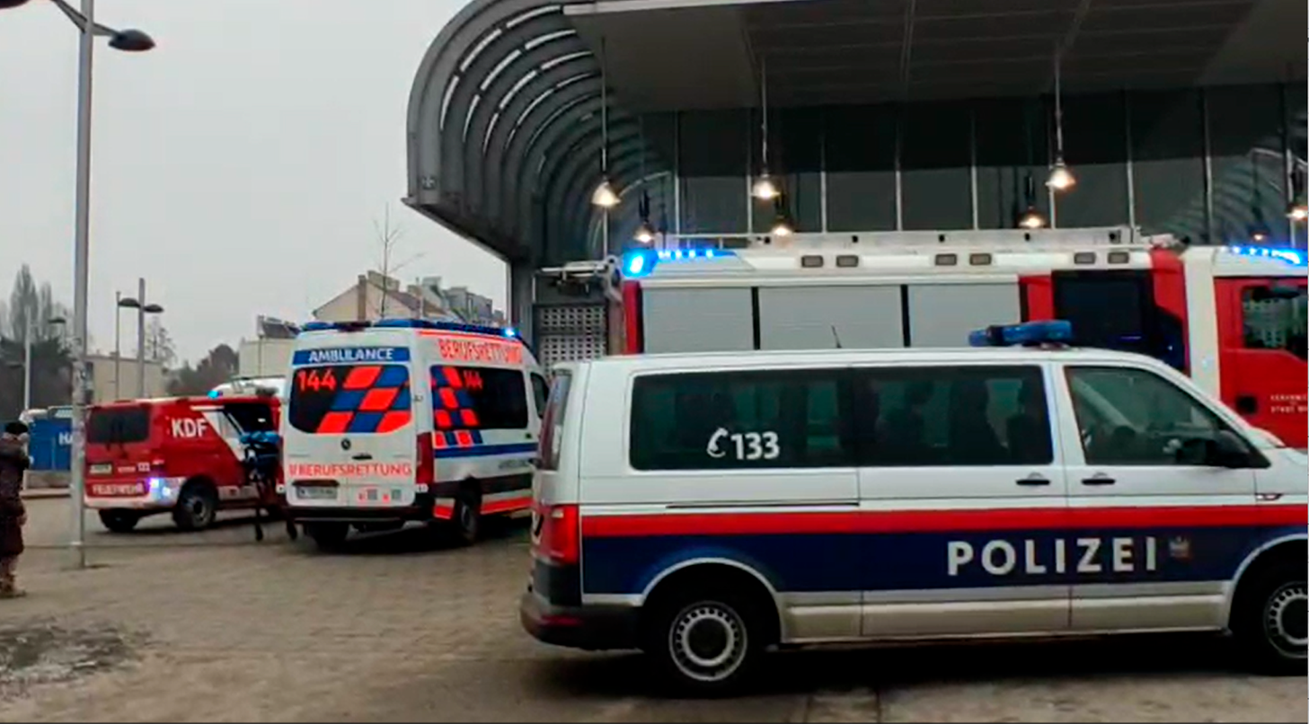 Heute.at - Mann stürzt auf U1-Gleise: Großeinsatz in Wien