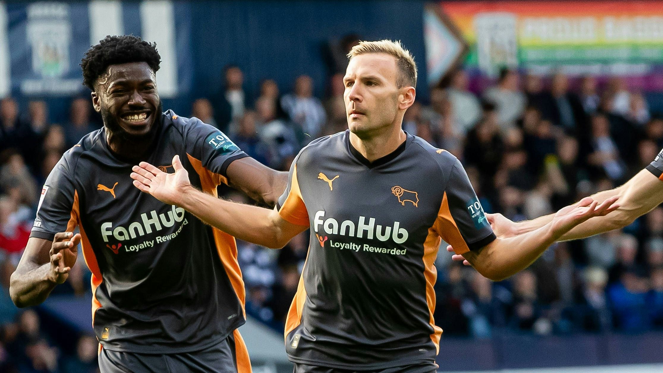 Heute.at - Transfer-Kracher: Rapid an ÖFB-Star Weimann dran