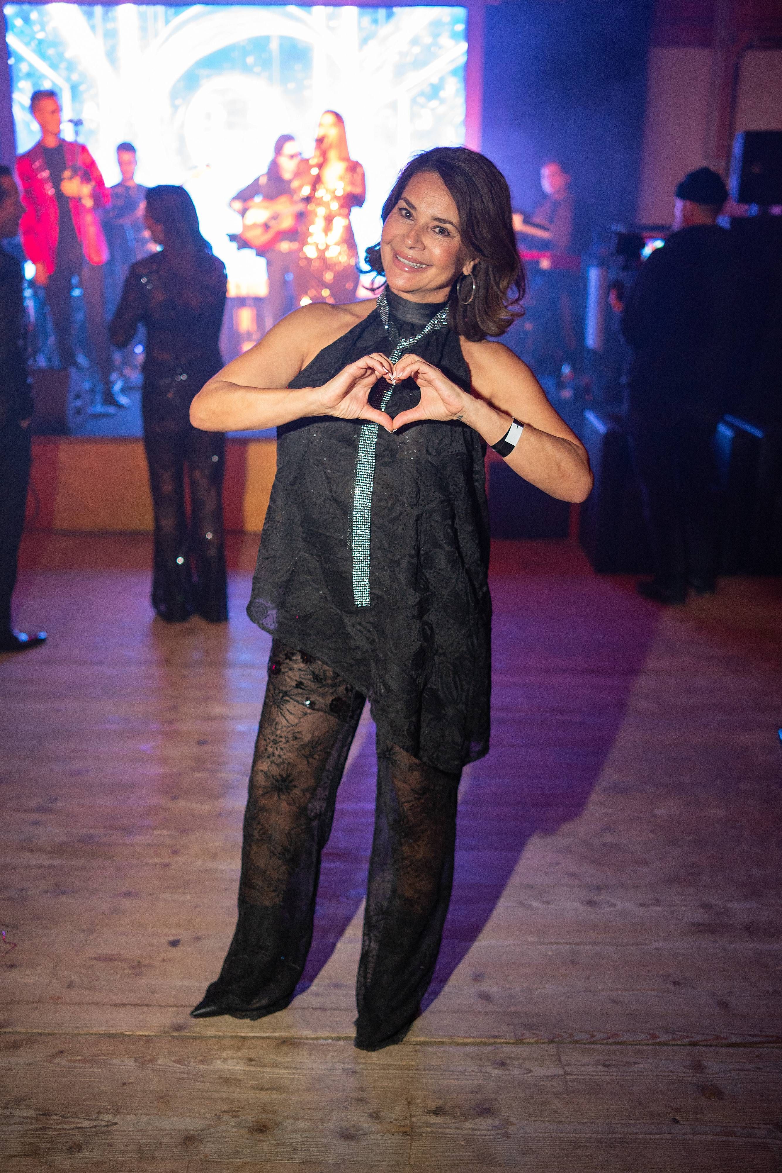 Jahrhundert-Playmate Gitta Saxx auf der Suche nach der großen Liebe.