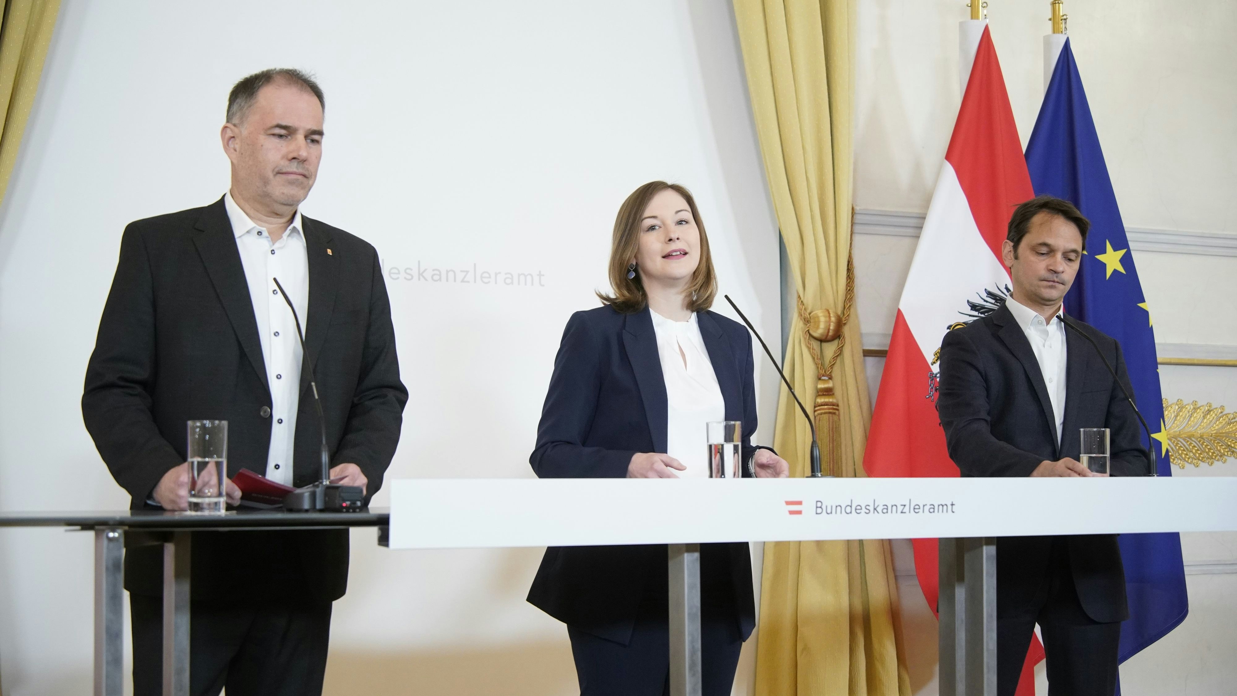 Heute.at - Zivildienst vor Kollaps – Ministerin für Verlängerung