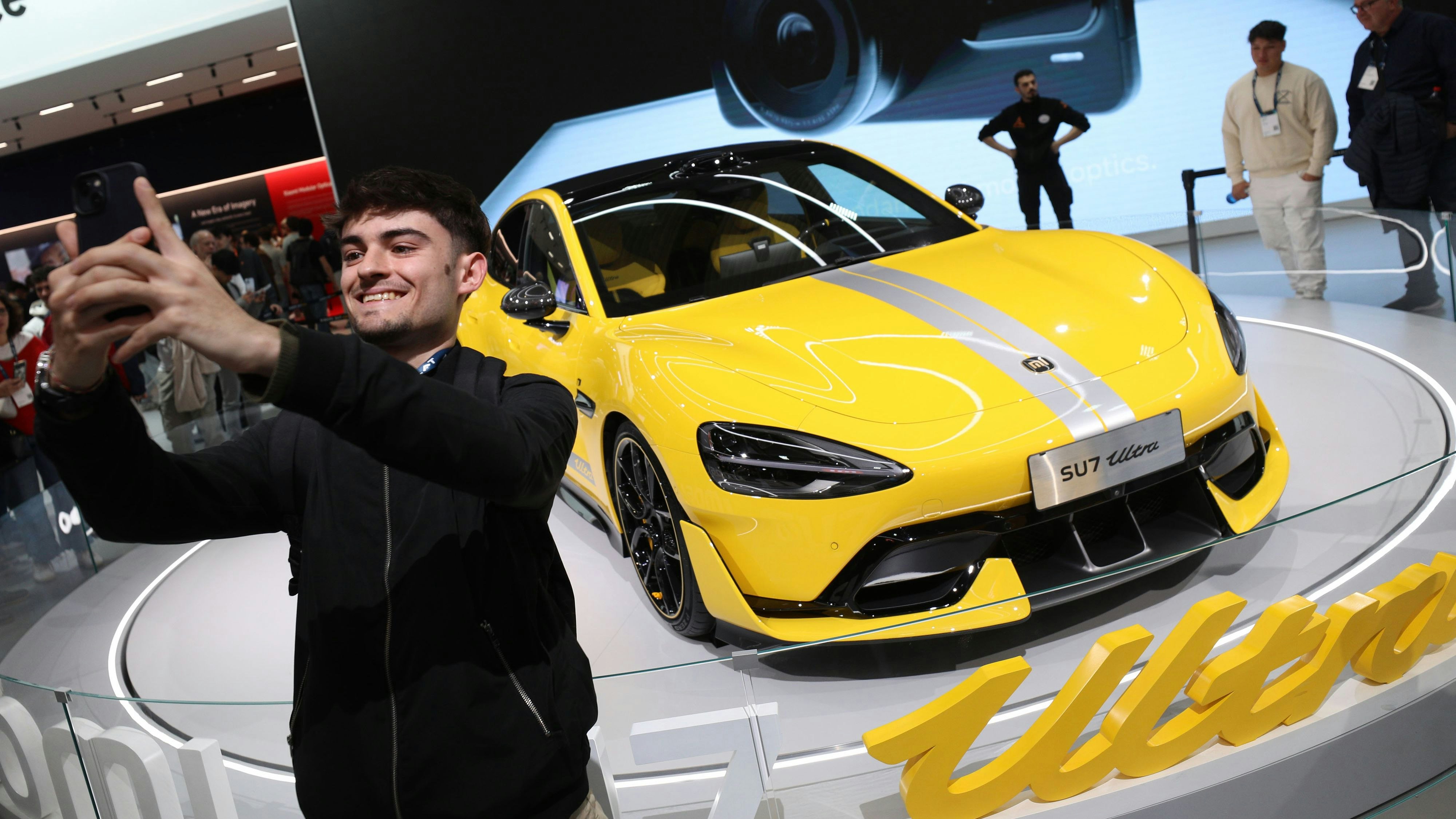 Der Xiaomi SU7 Ultra gilt als um das schnellste serienmäßige Elektroauto der Welt