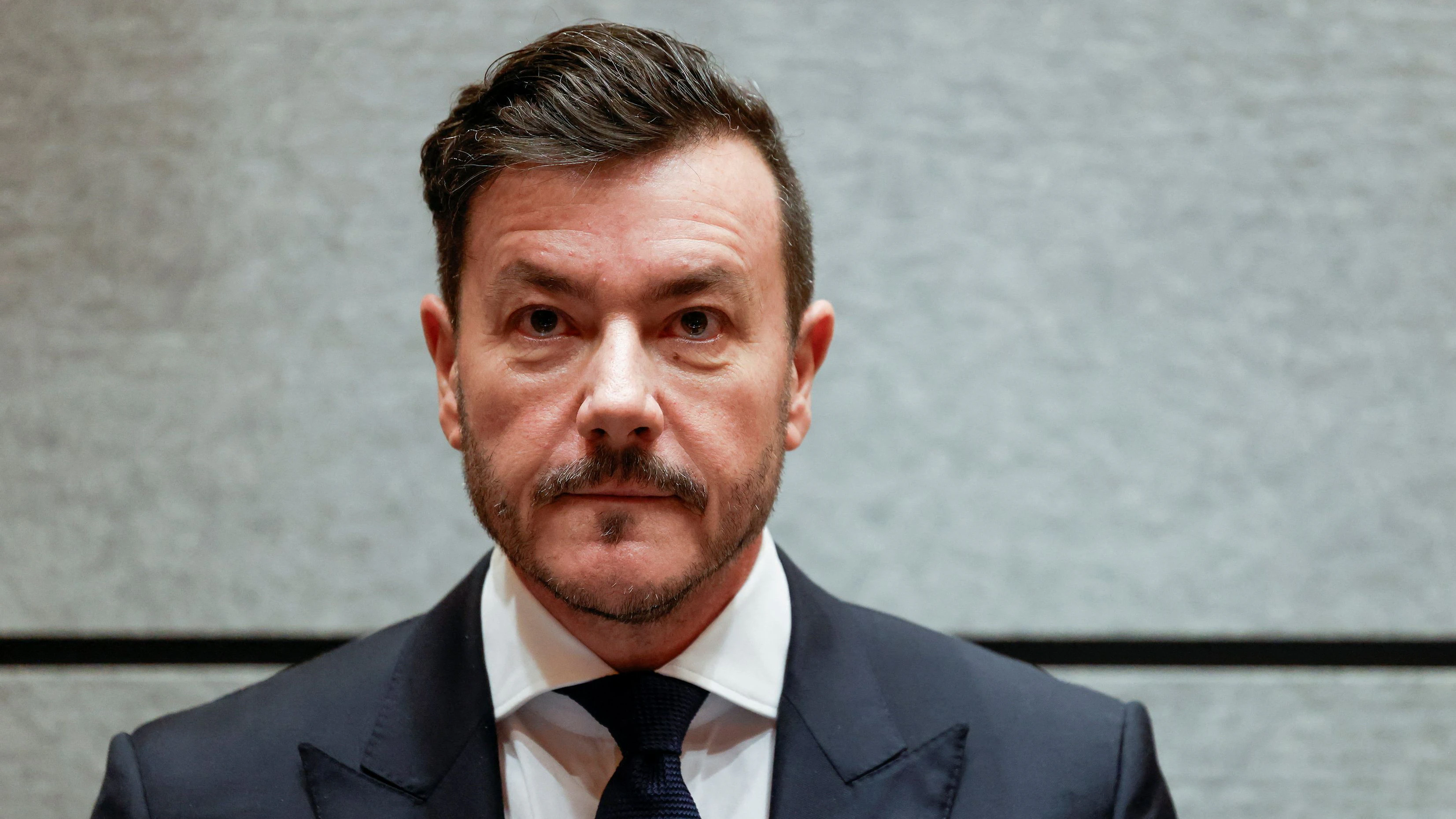 Heute.at - So eine Scheise! – brisante E-Mails belasten Benko
