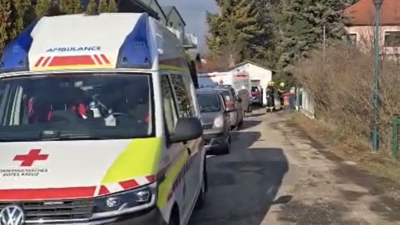 Polizei- und Rettungseinsatz am Montagnachmittag, 2. Februar 2026, in Kottingbrunn