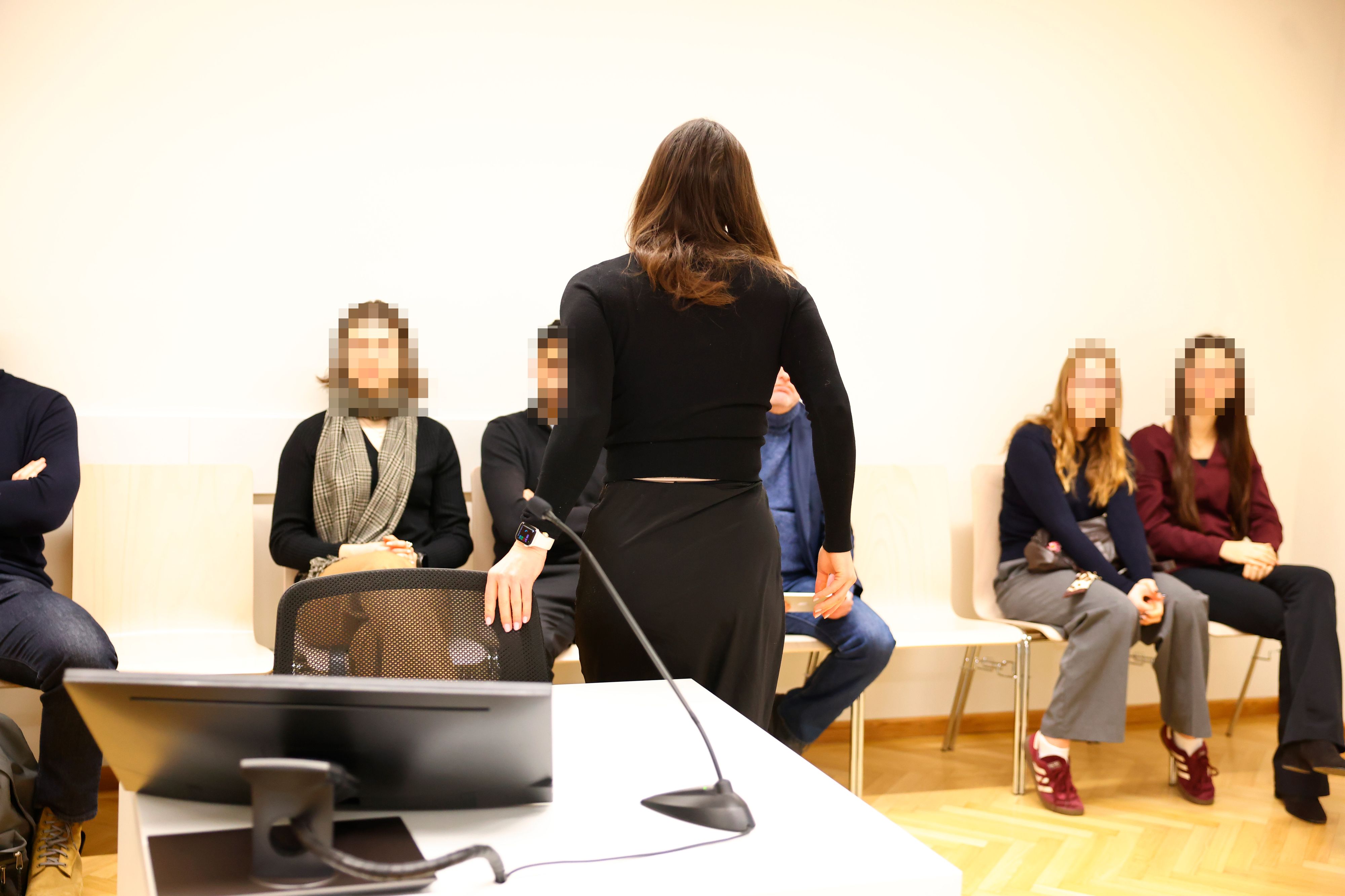 Der Richter fühlte der Zahnärztin auf den Zahn, sie wollte sich jedoch nur lückenhaft erinnern.