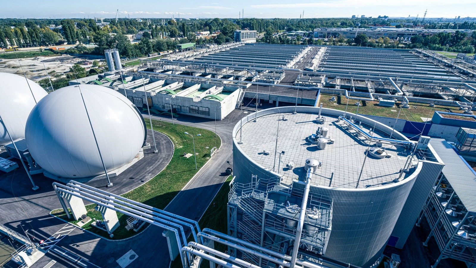 Anlagen aus Amstetten für Wasseraufbereitung, Entsalzung und vieles mehr.