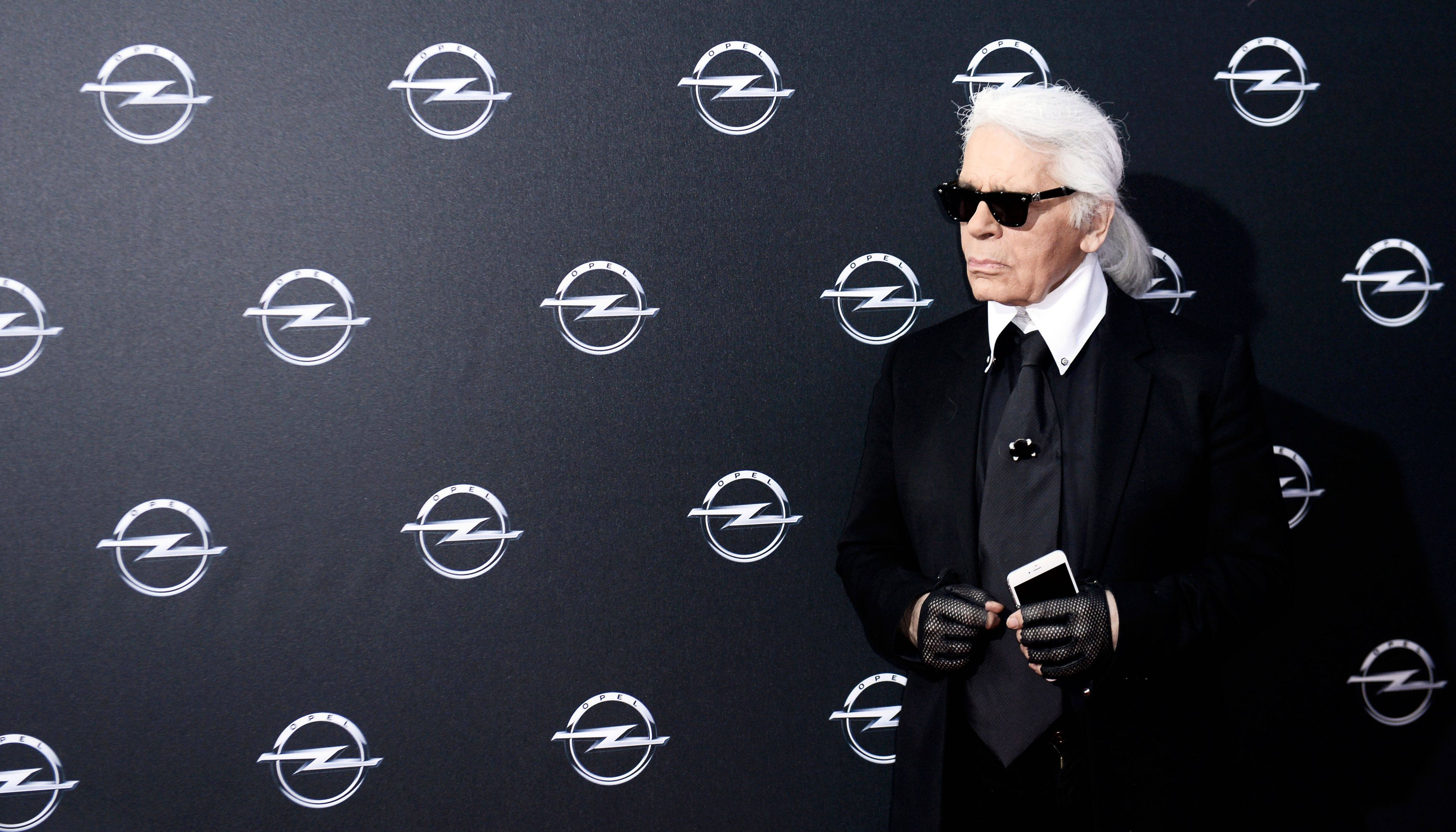 Karl Lagerfeld hat sein Erbe penibelst geplant. Aber nun wird es angefochten.