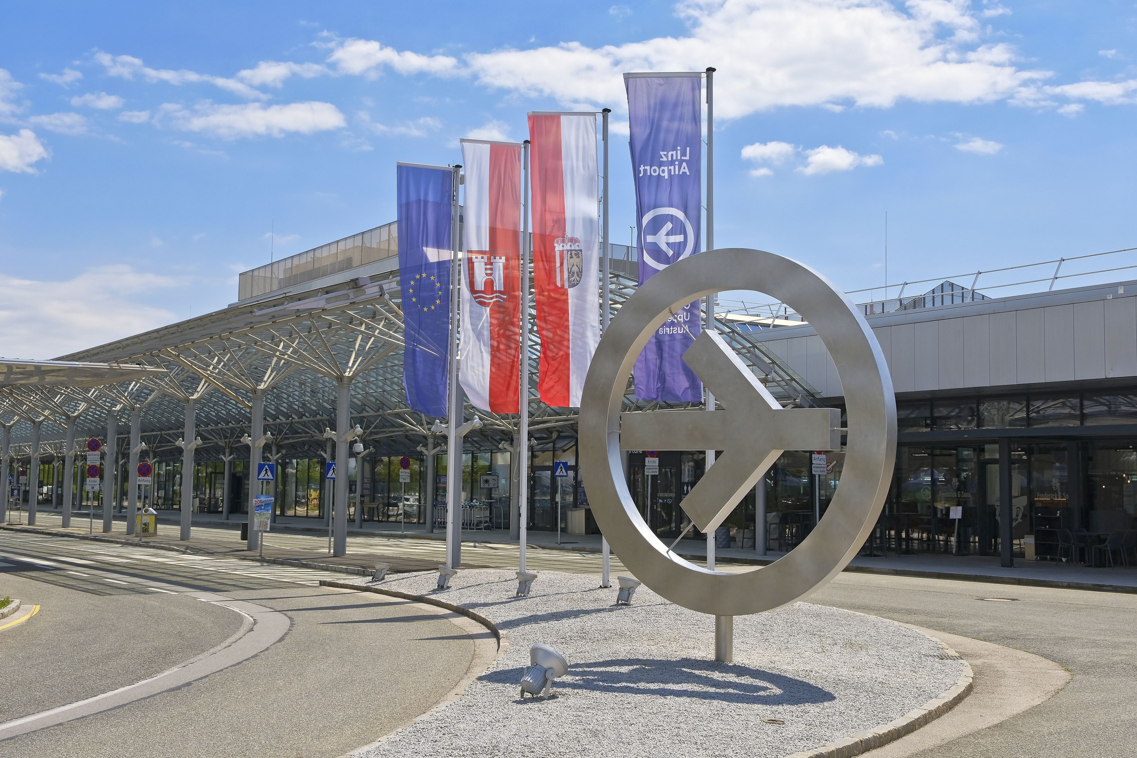 Die wichtige Flugverbindung Linz-Frankfurt feiert das Comeback.