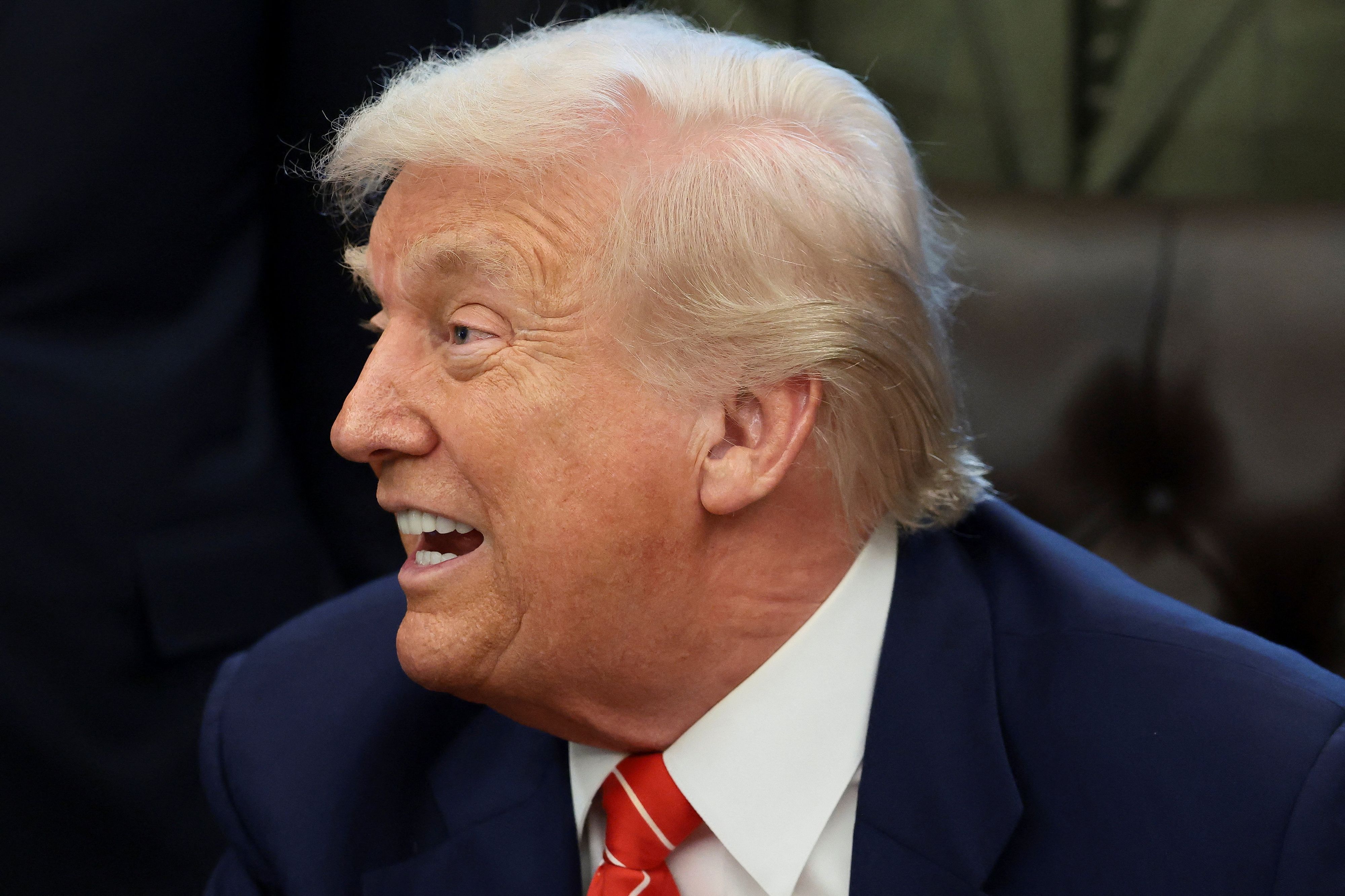 US-Präsident Donald Trump wendet sich nun direkt an seinen russischen Amtskollegen Wladimir Putin.