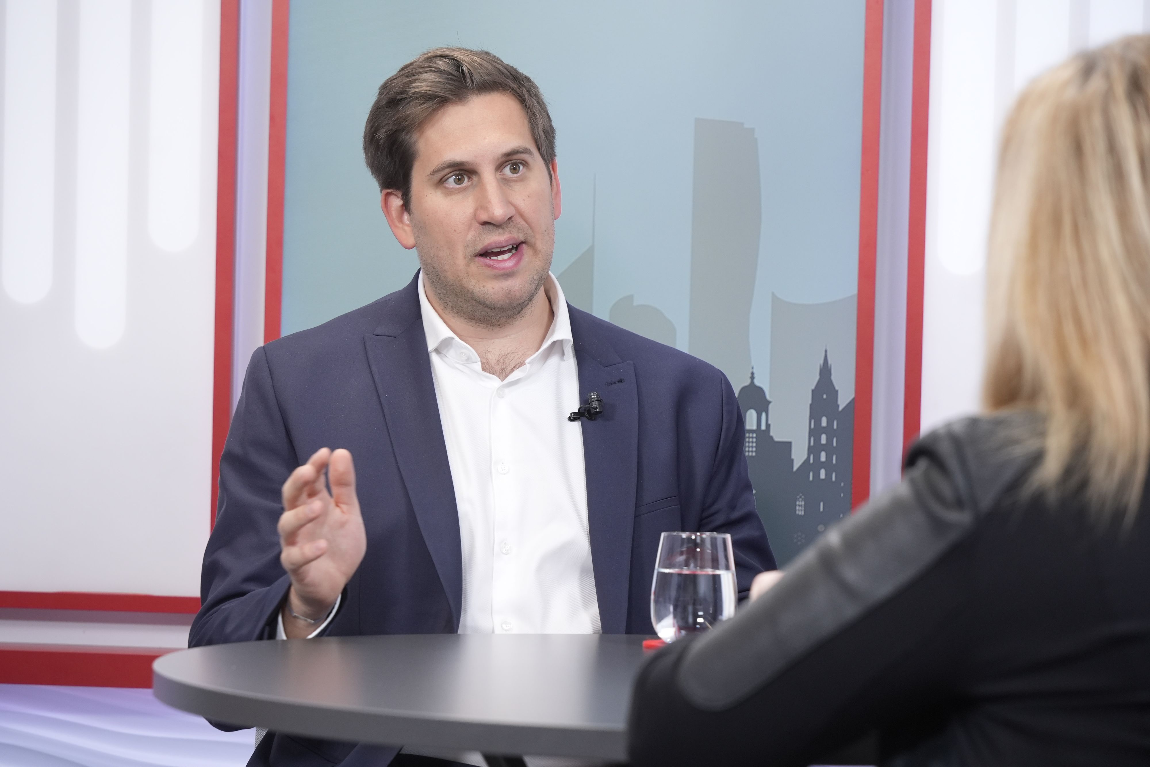 Heute.at - Pröll sagt an: So kommt Social-Media-Verbot für Kinder