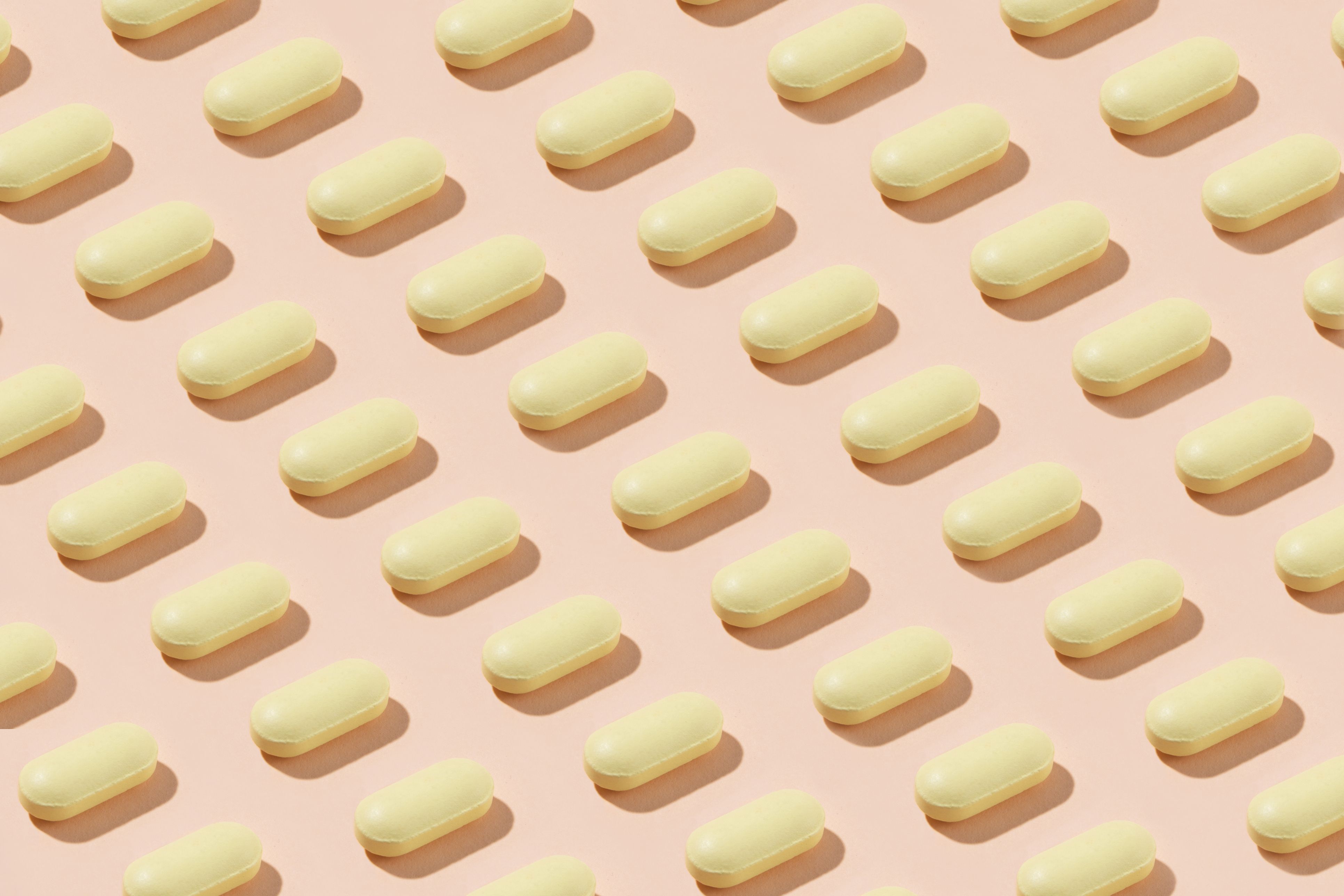 Für jeden sind die Wellness-Kapseln nicht geeignet: Menschen mit Milchallergie sollten Kolostrum nicht einnehmen.