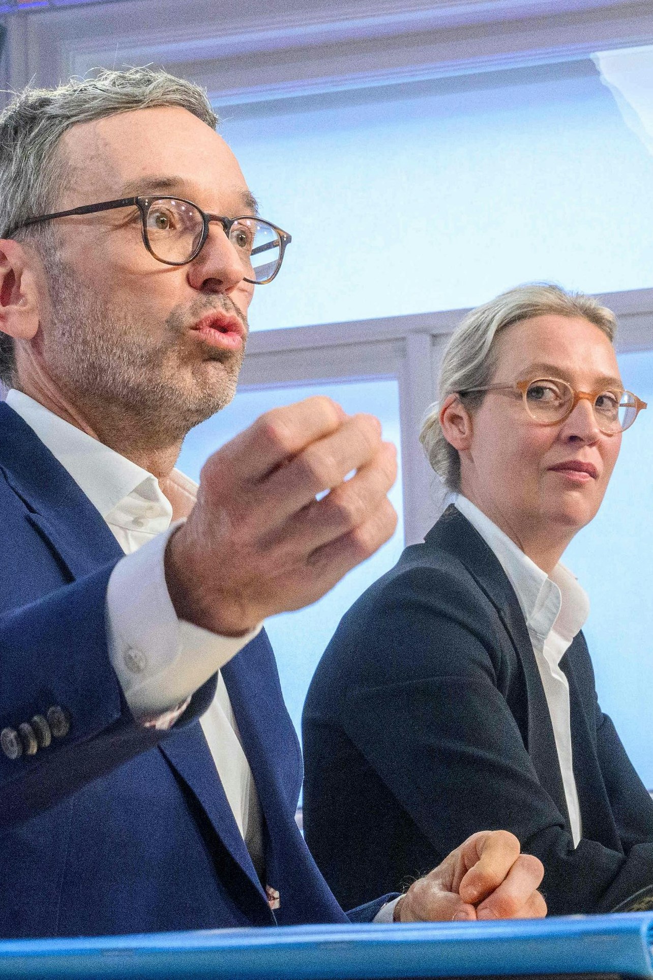 FPÖ-Klubobmann Herbert Kickl und die Fraktionsvorsitzende der AfD-Bundestagsfraktion Alice Weidel bei einer gemeinsamen Pressekonferenz am 19. September, 2023 in Wien