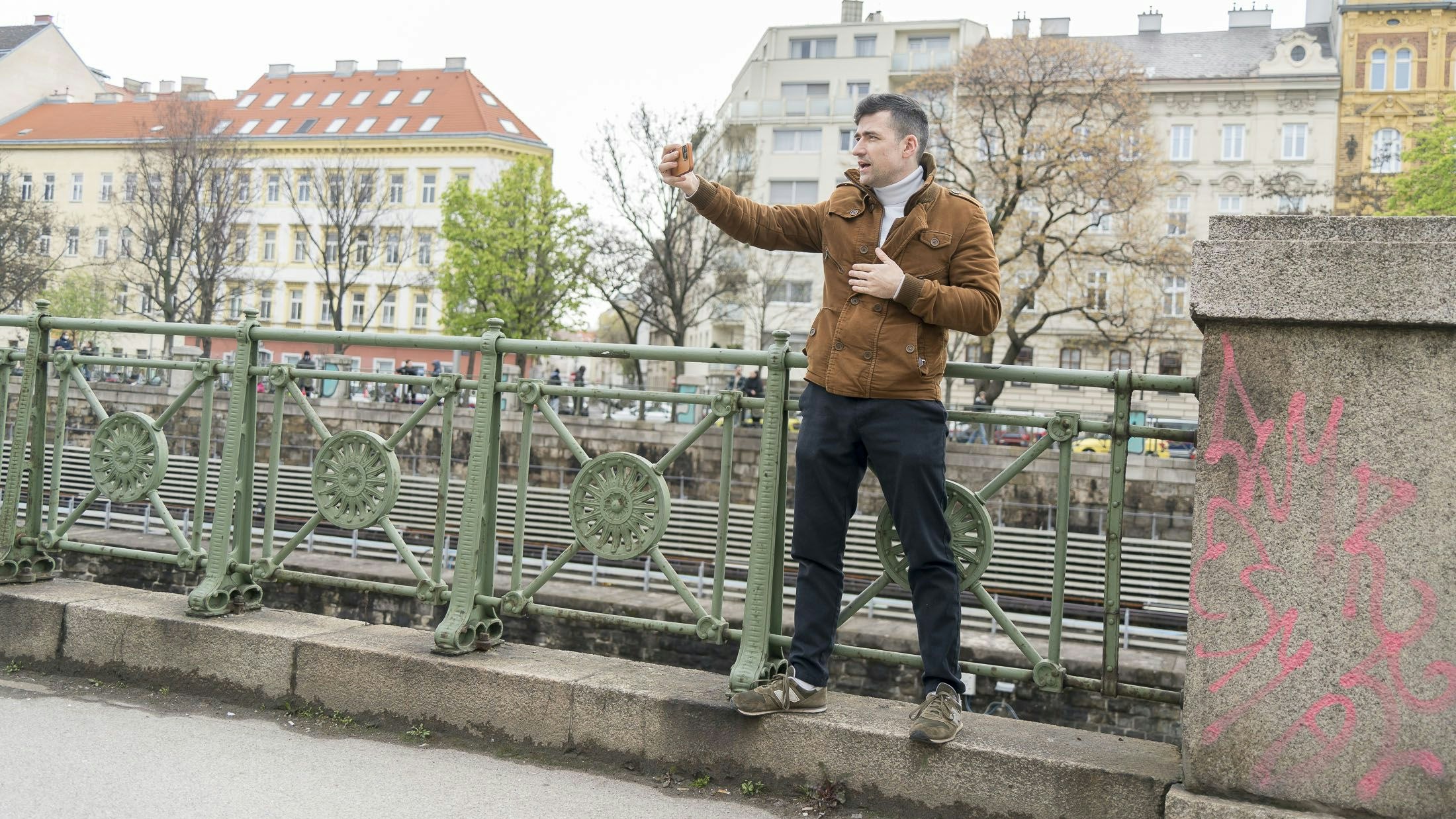 Der rechte Aktivist Martin Sellner steckt hinter der Popularisierung des Begriffs "Remigration"