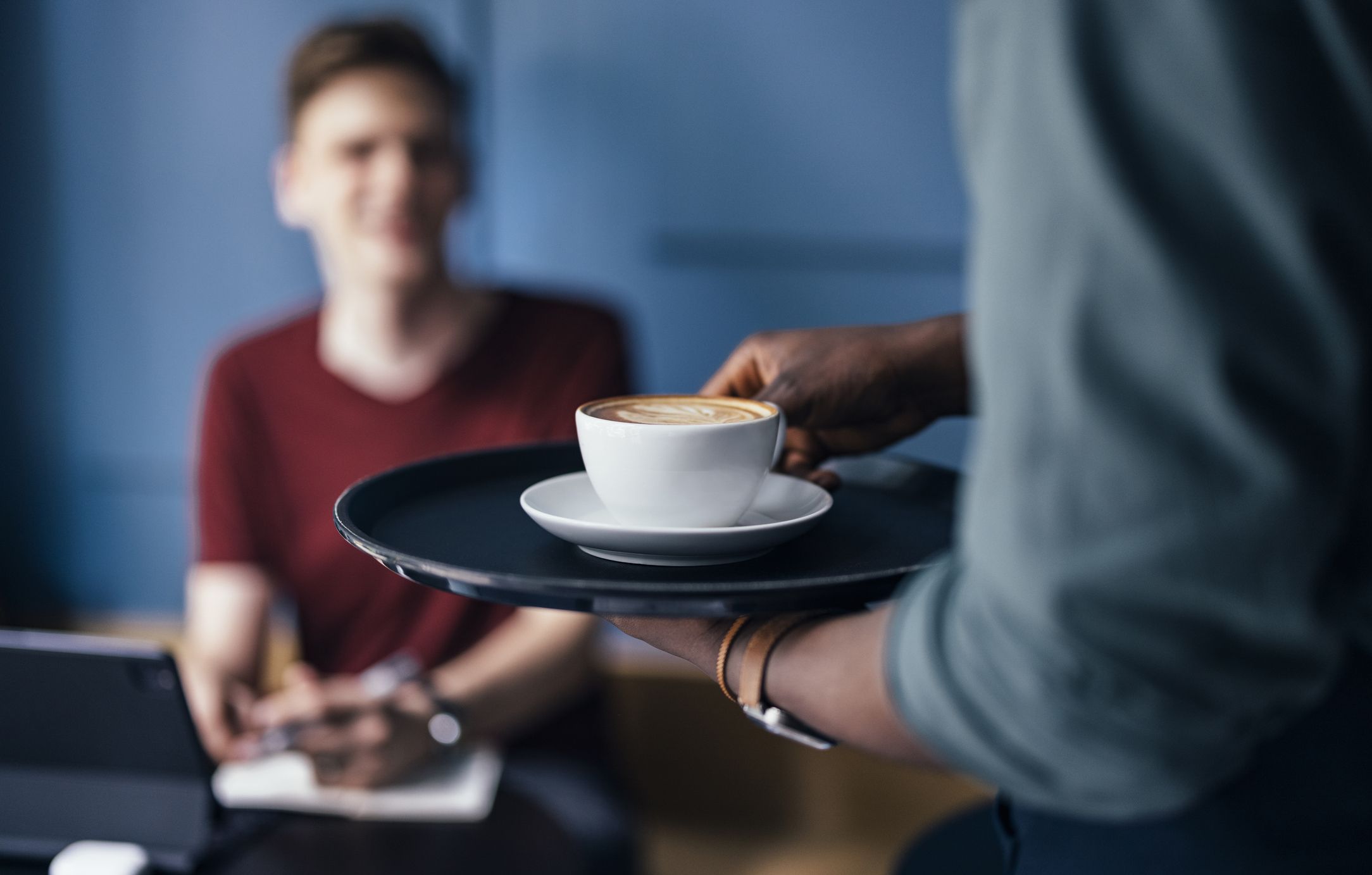 Die erste Lohnrunde für bis zu 240.000 Beschäftigte in Österreichs Gastronomie und Hotellerie wurde abgesagt.