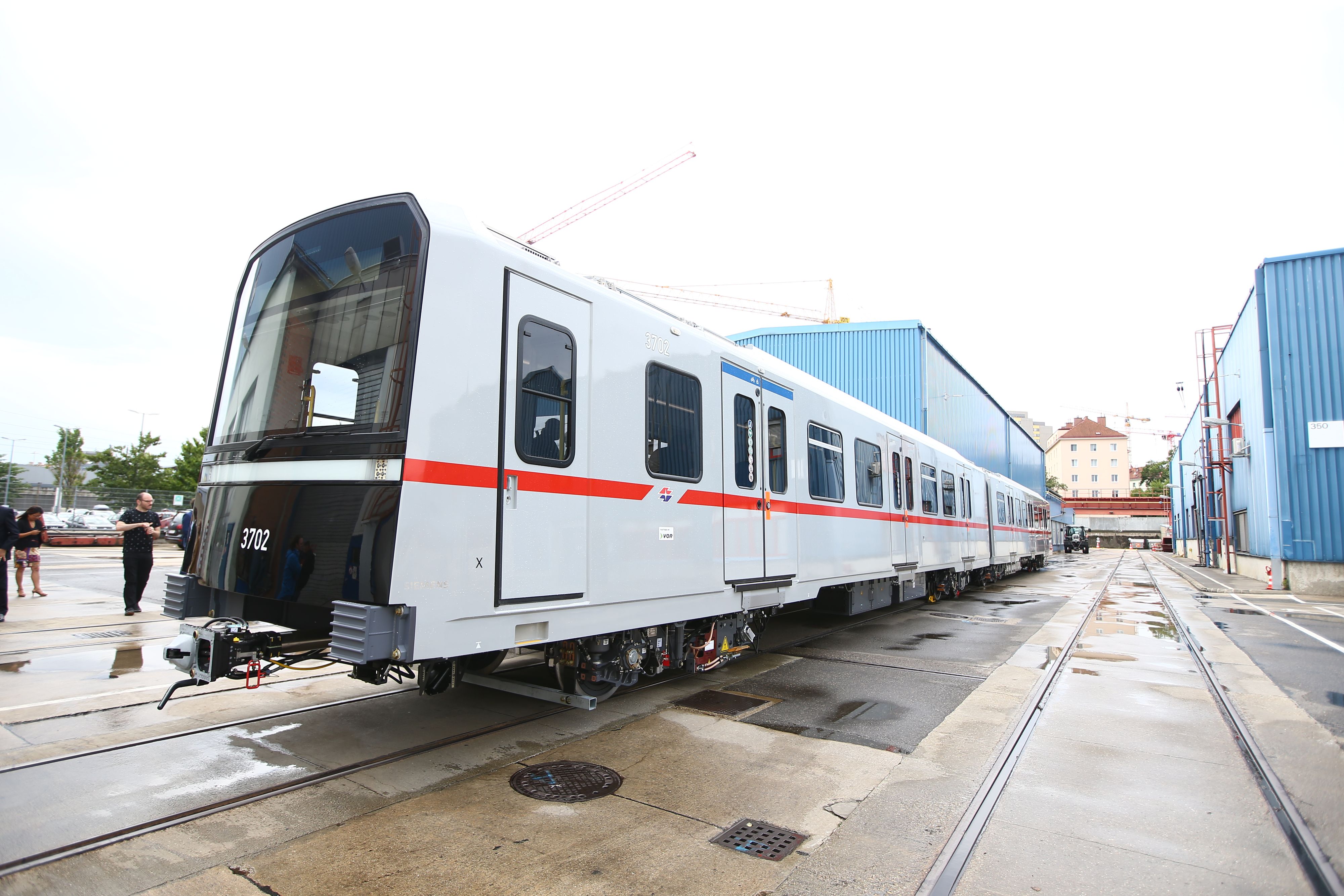 Die neuen X-Wägen müssen repariert werden. (Archivbild)