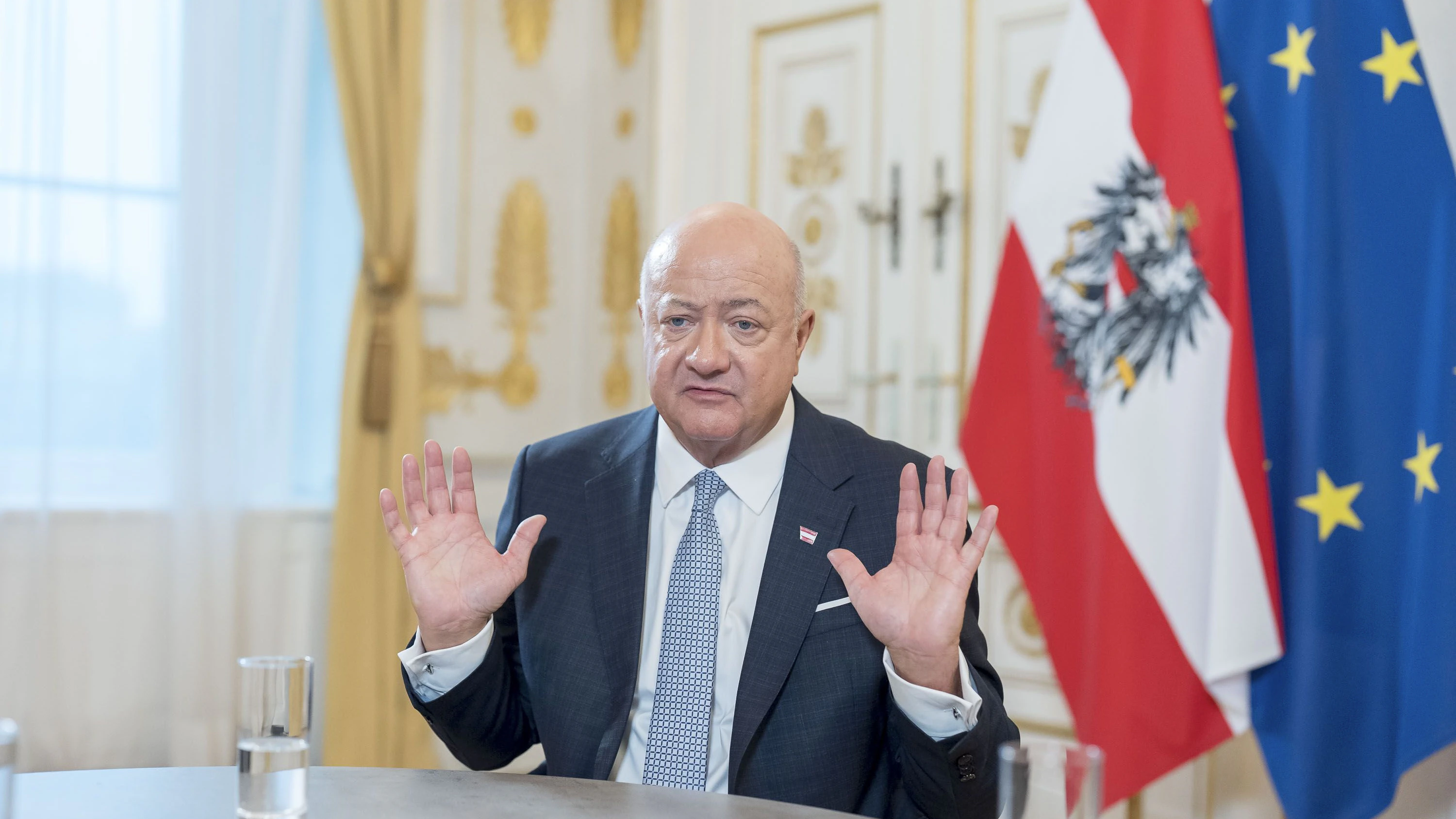 Christian Stocker kann sich derzeit vor Interviews kaum erwehren, versucht es aber auch nicht