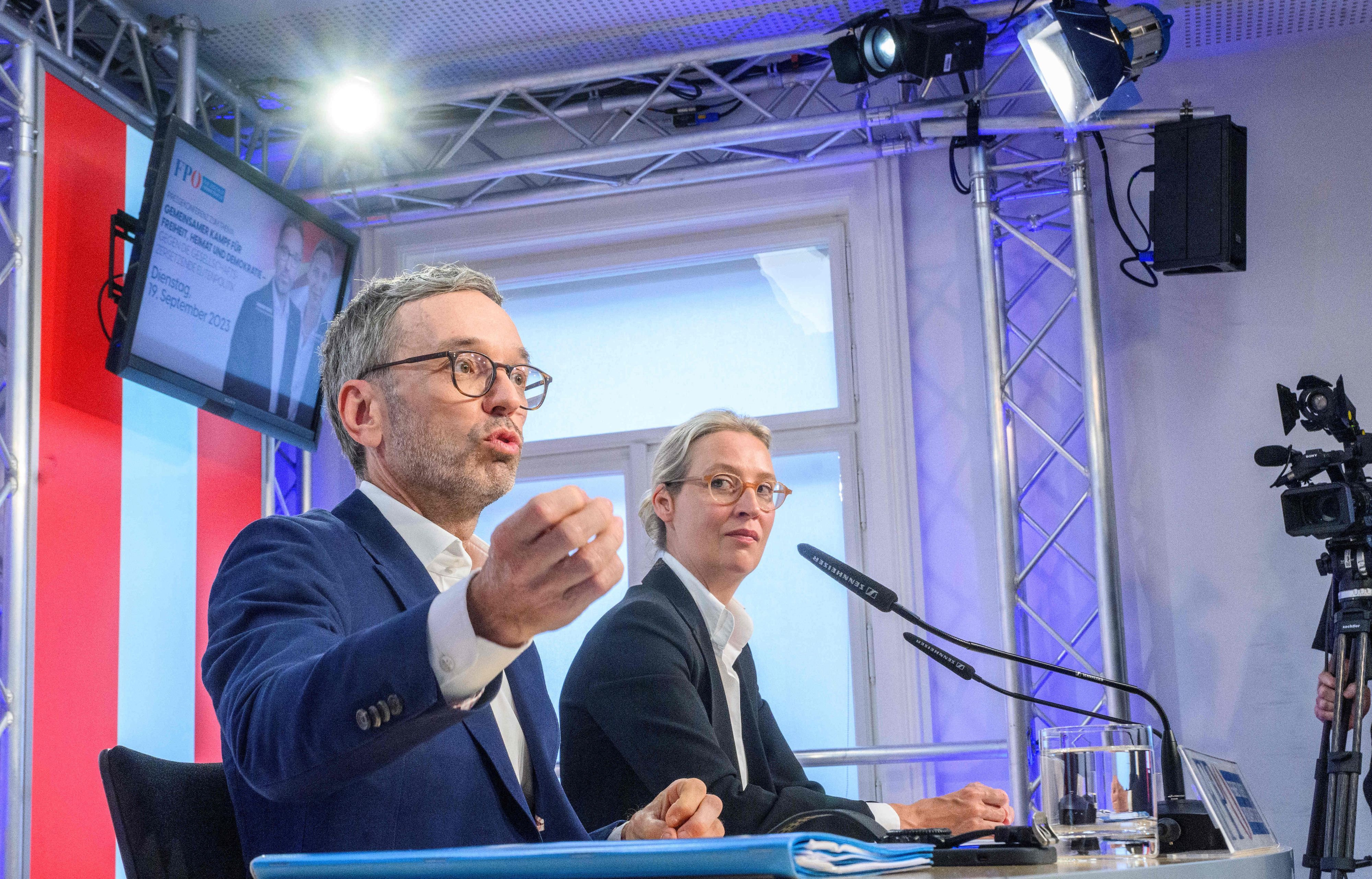 Heute.at - Wie das Wort Remigration Teil der Alltagssprache wurde