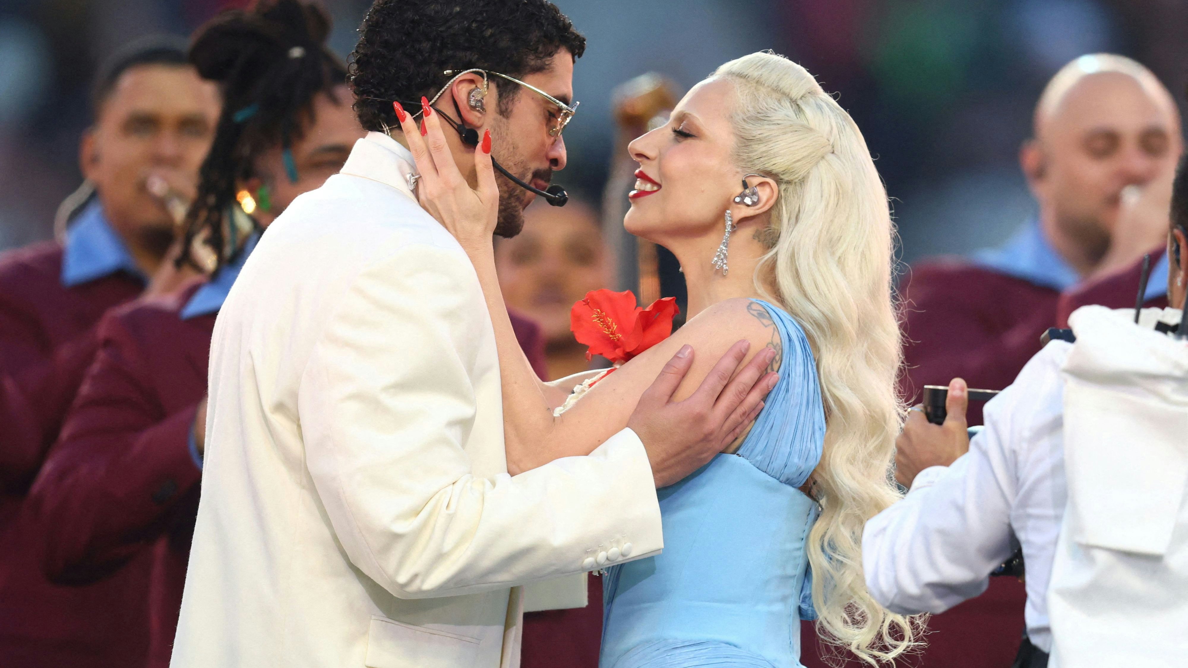 Bad Bunny mit Lady Gaga